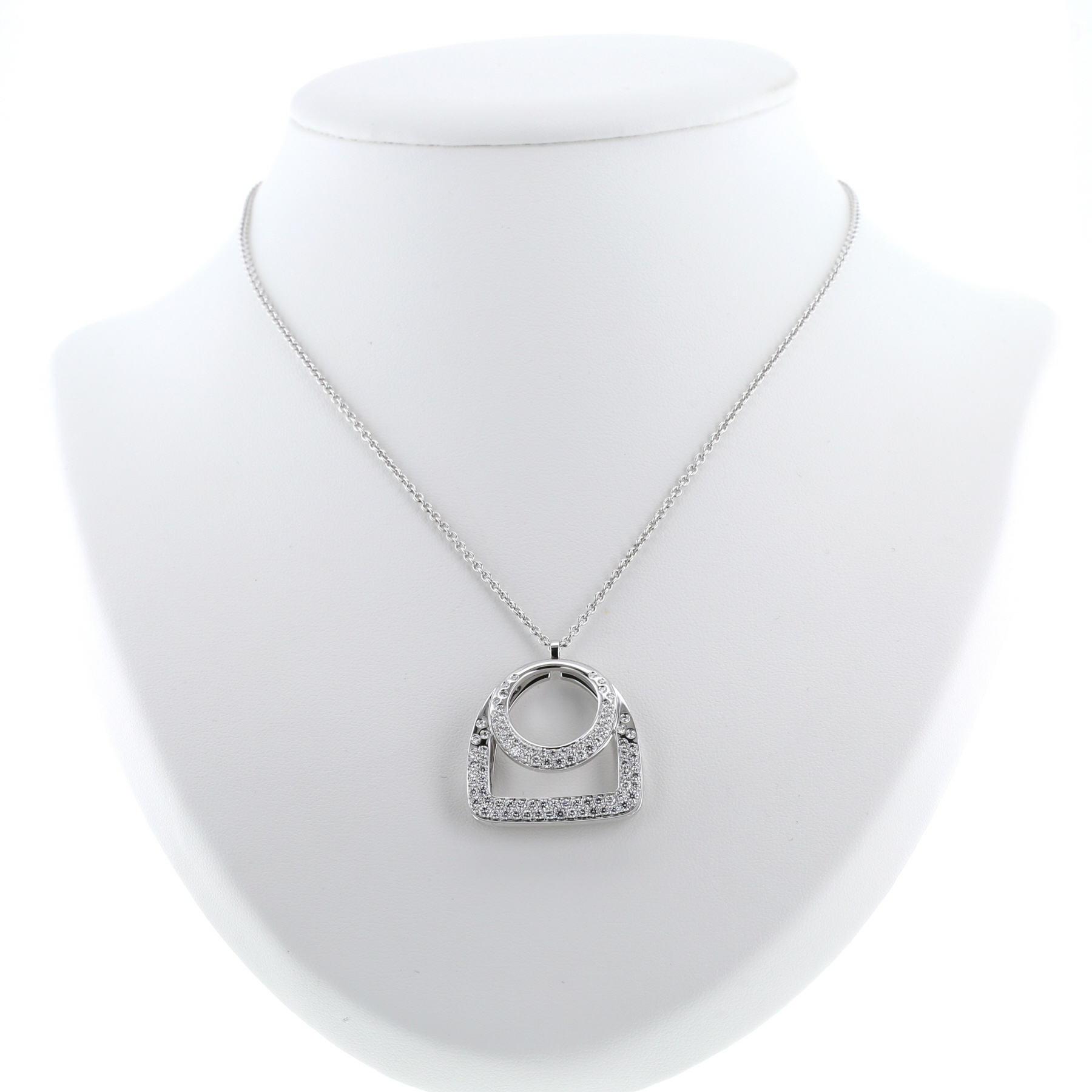 Collier FRED SUCCESS – Or Gris Et Diamants, Occasion, Pièce De Joaillerie élégante