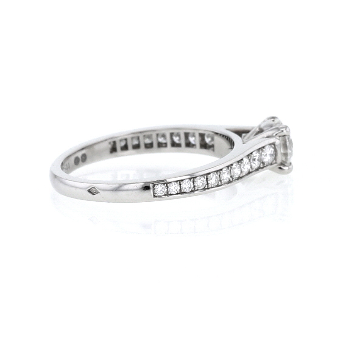 Anello Van Cleef & Arpels Romance in platino e diamante