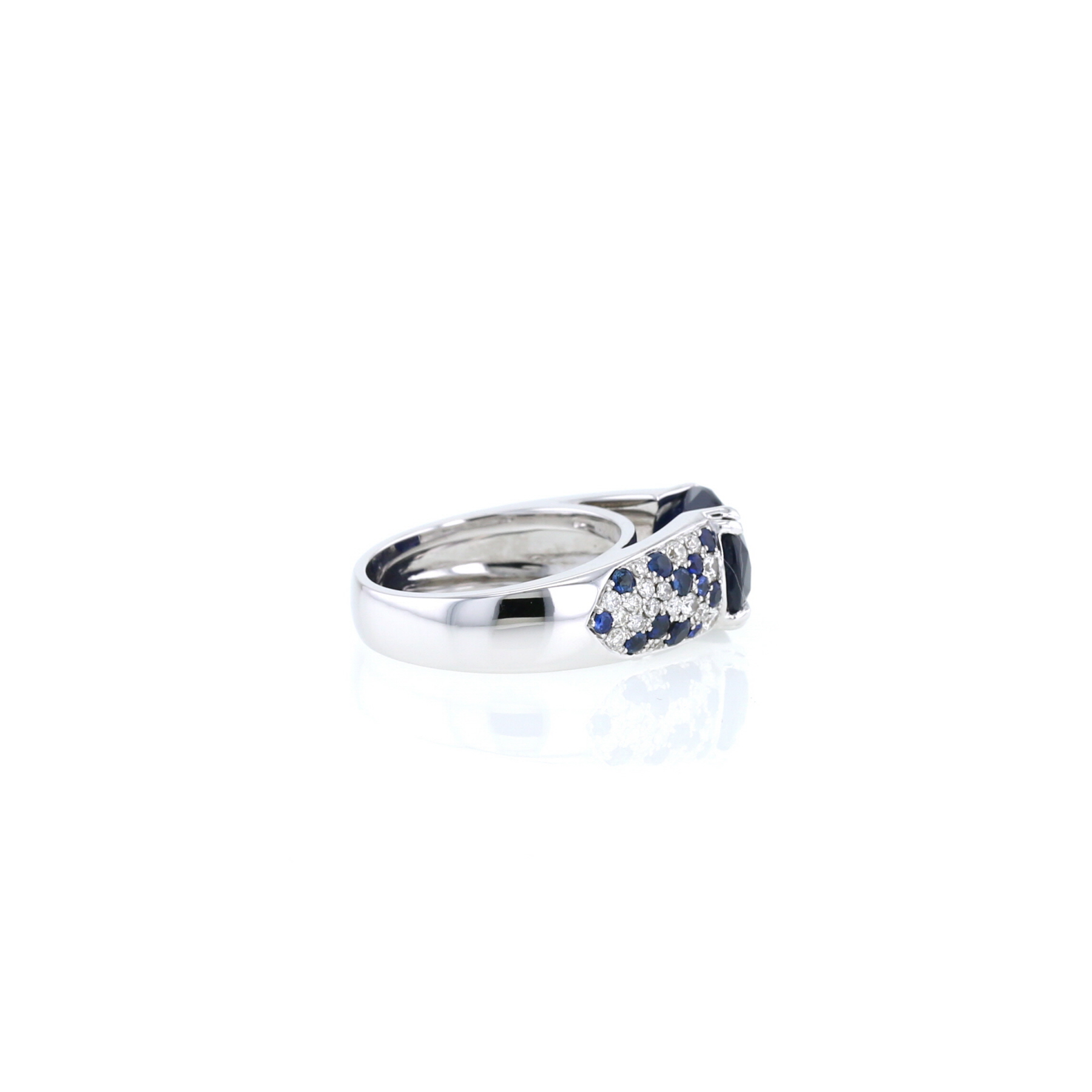 Sortija Mauboussin Nuit D'Amour en oro blanco, zafiros y diamantes