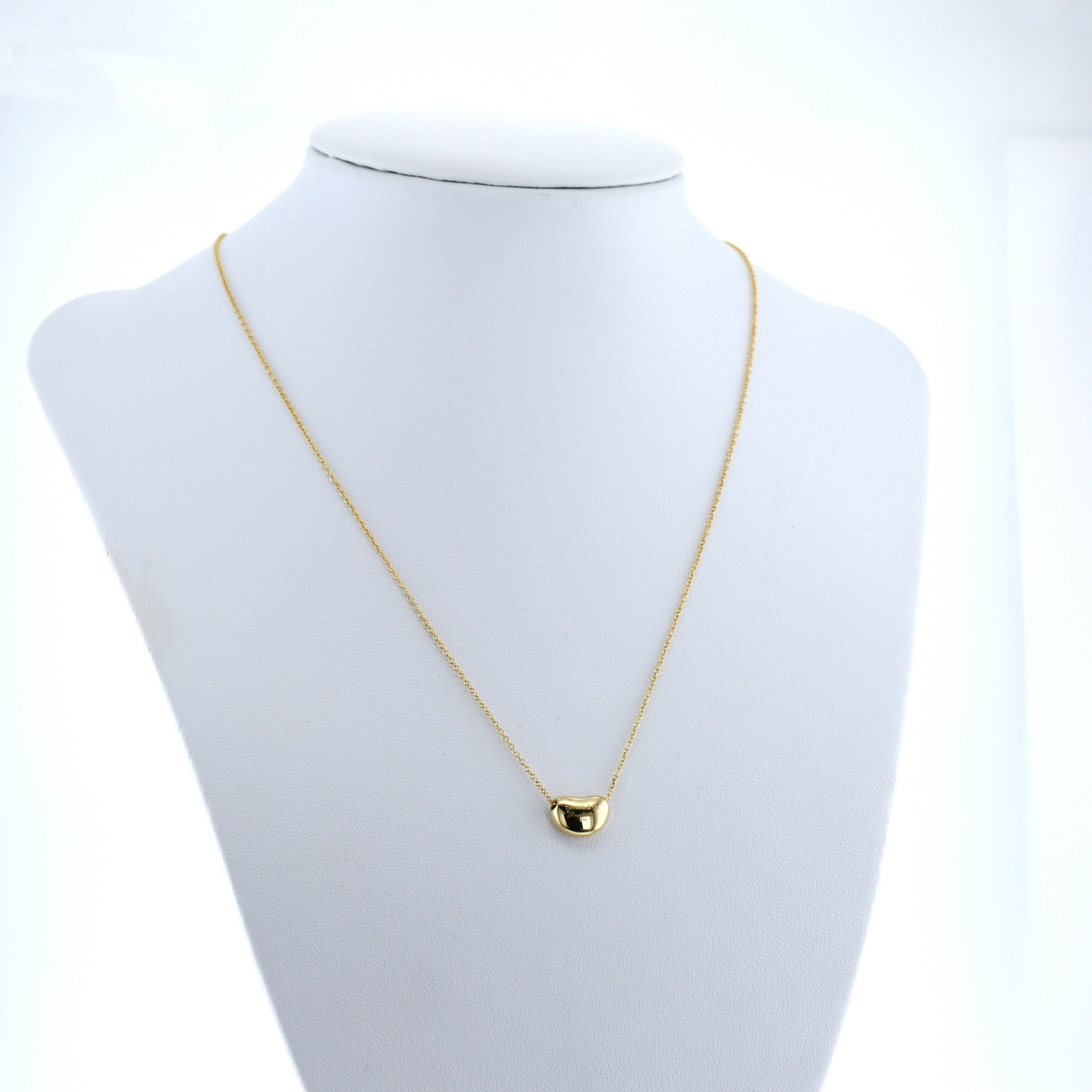 Collana Tiffany & Co Bean modello medio in oro giallo