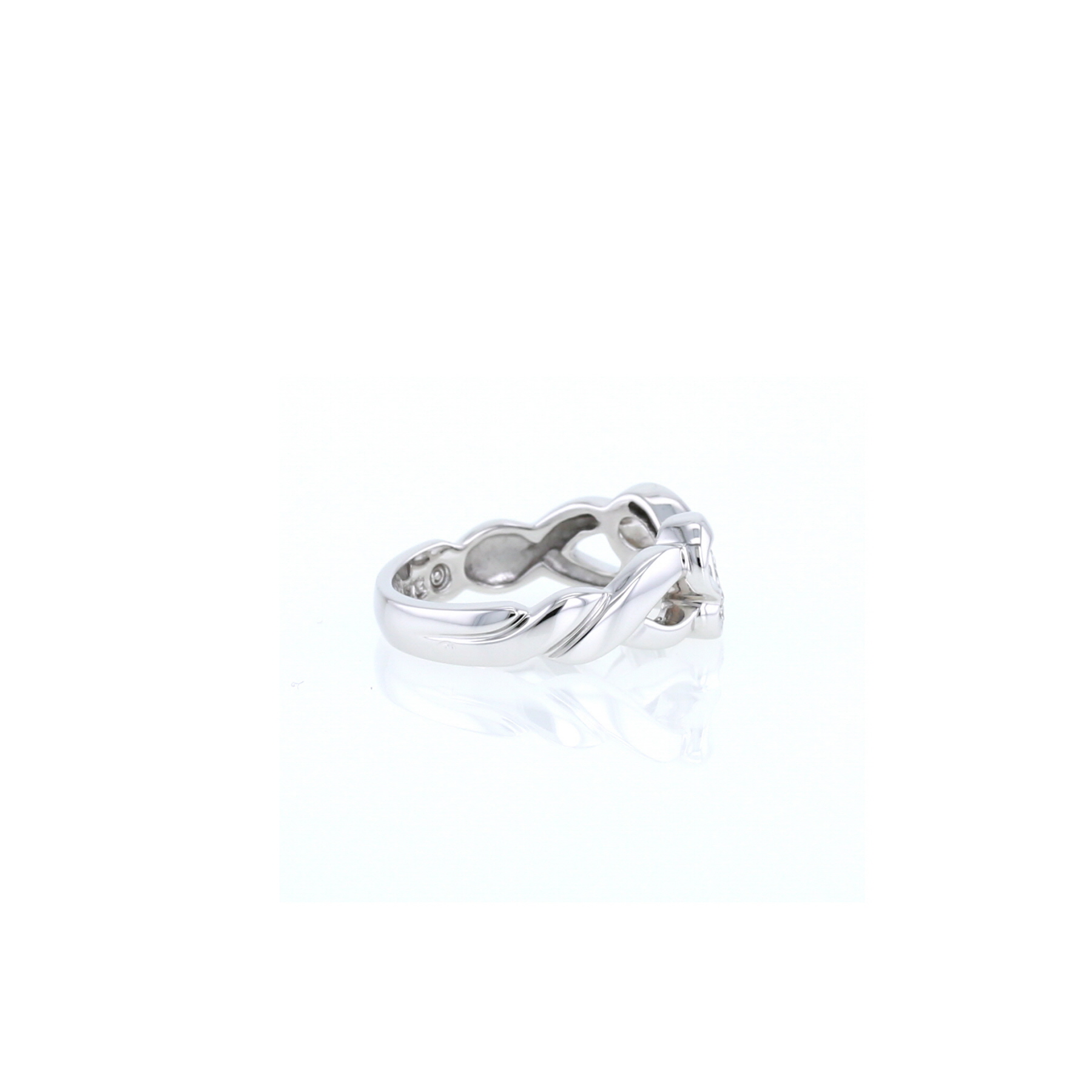 Anello Tiffany & Co Loving Heart in oro bianco e diamanti