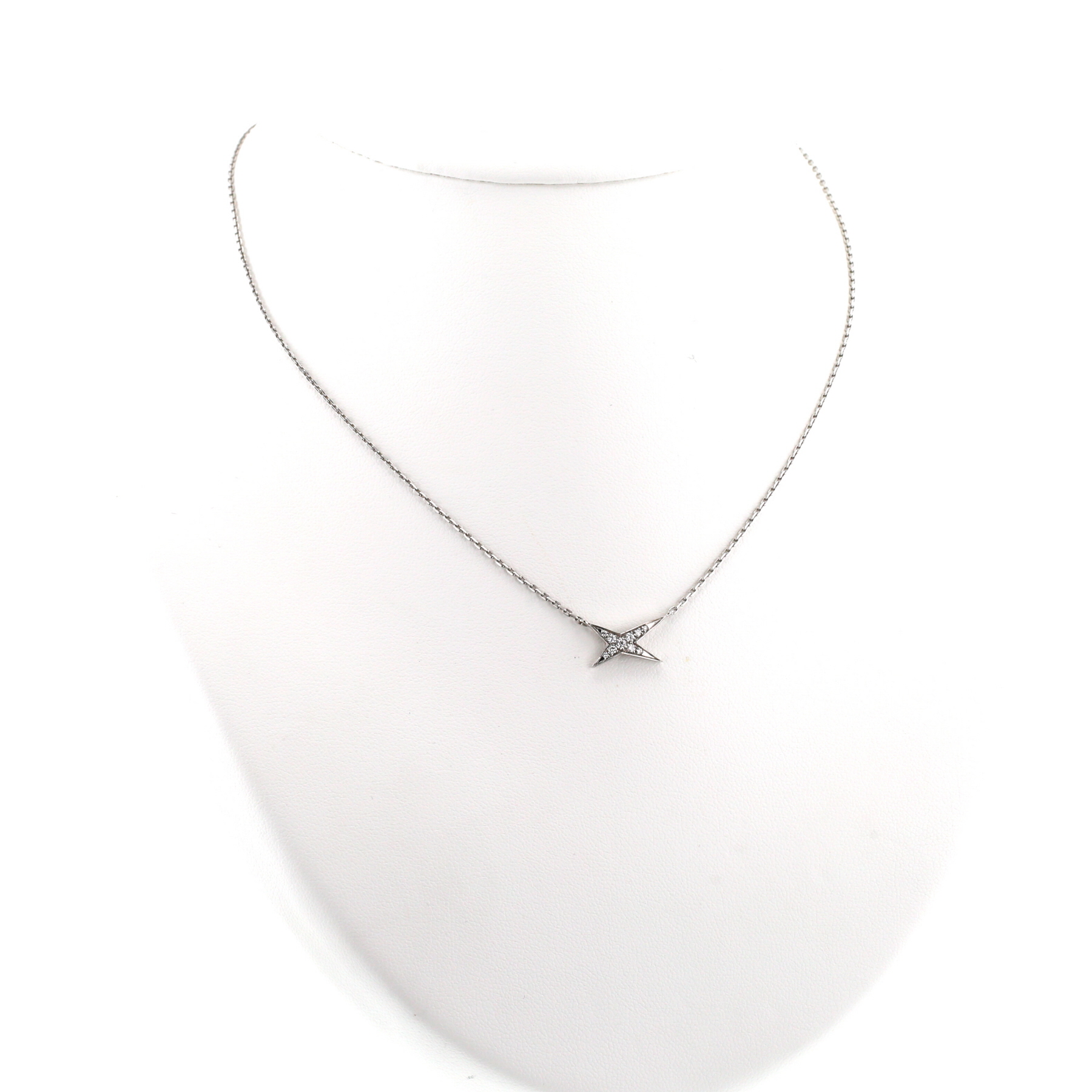 Collana Mauboussin Valentine For You in oro bianco e diamanti