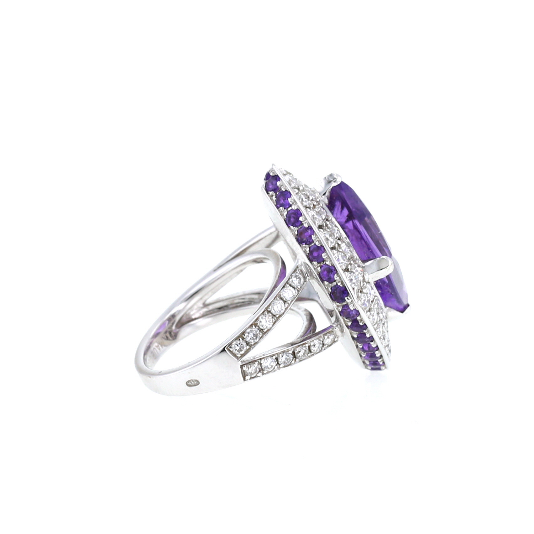 Mauboussin Tellement Fou de Toi ring in white gold, diamonds and amethysts