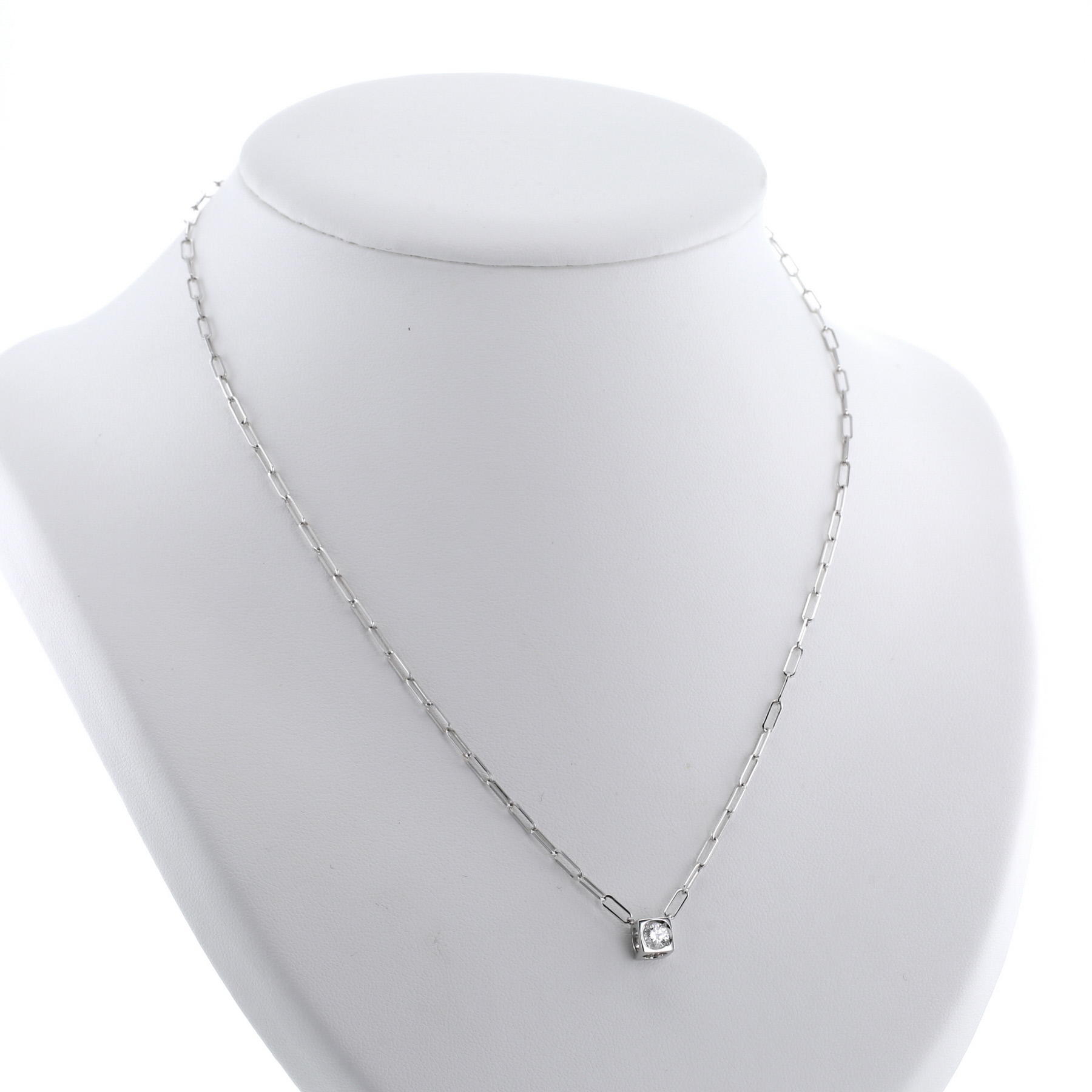 Collier Dinh Van Cube grand modèle en or blanc et diamants