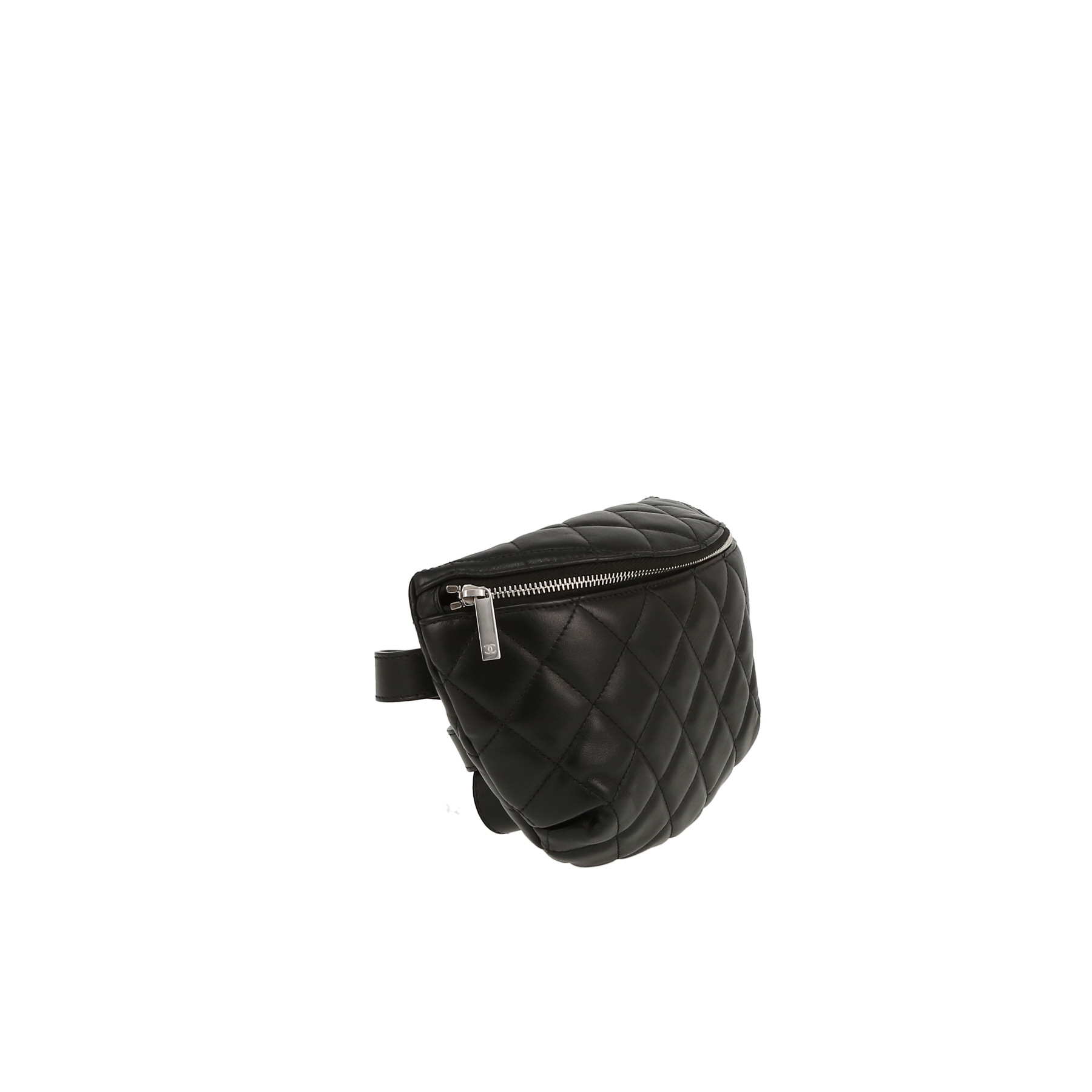 Chanel  Pochette ceinture clutch-belt  in black quilted leather