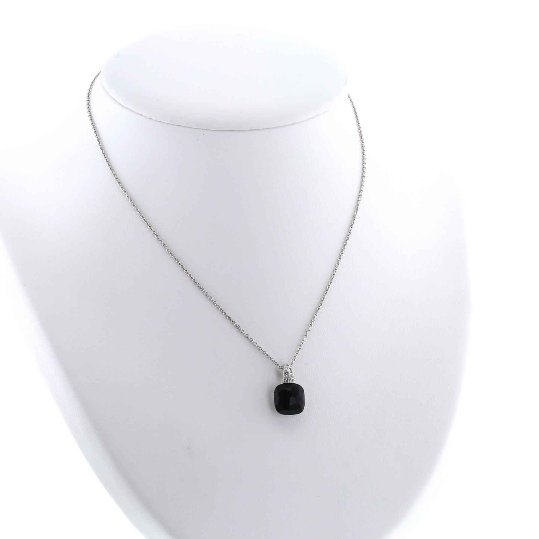 Collier Pomellato Capri en or blanc, onyx et diamants