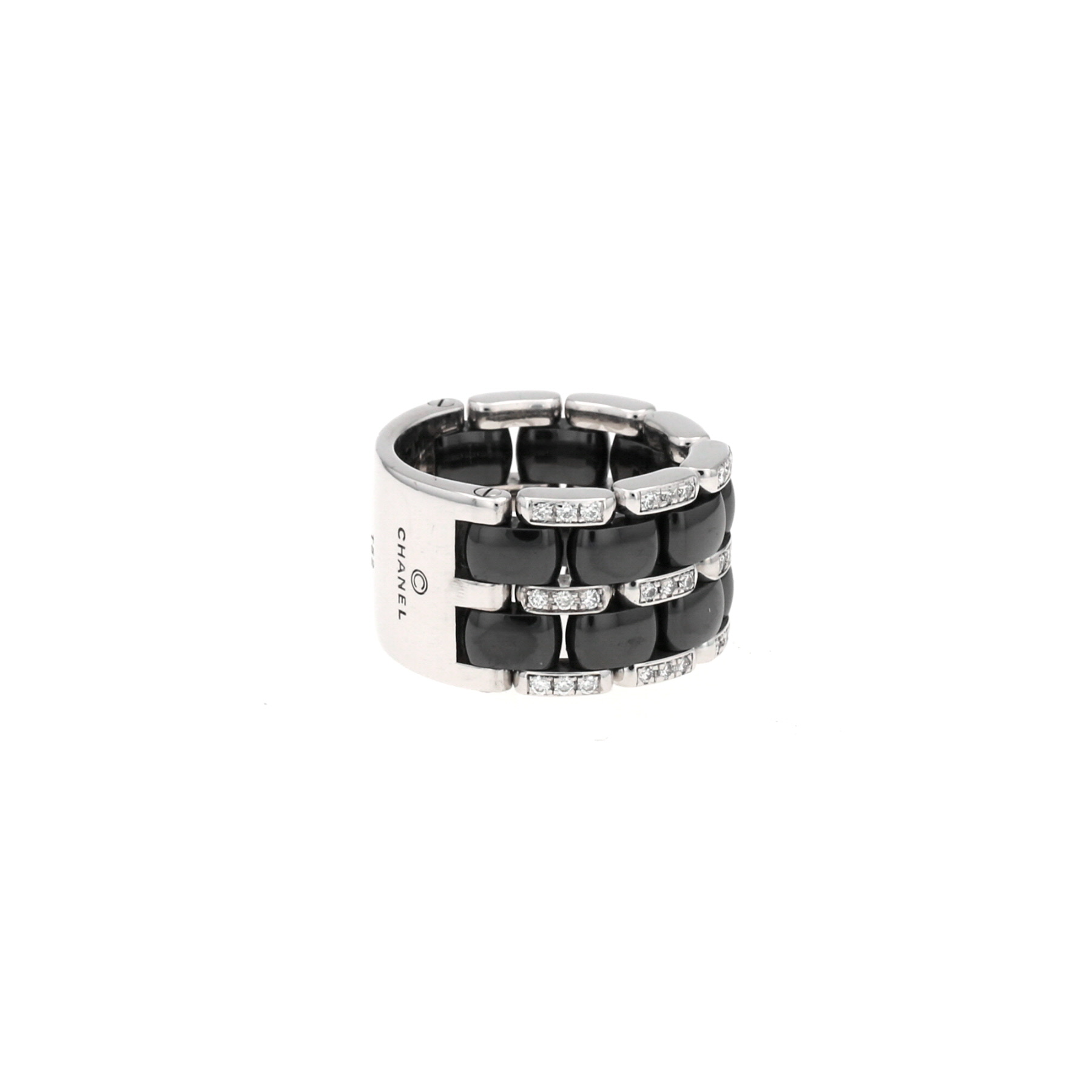 Bague Chanel Ultra grand modèle en or blanc, céramique noir et diamants