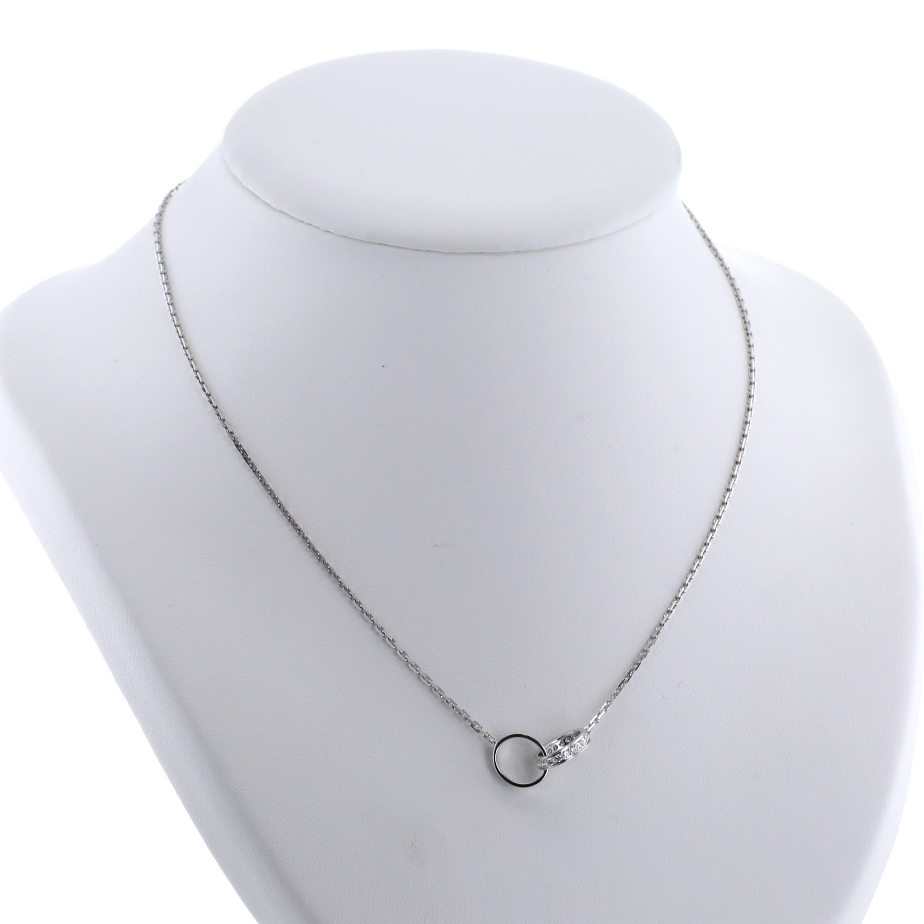 Collar Cartier Love en oro blanco y diamantes