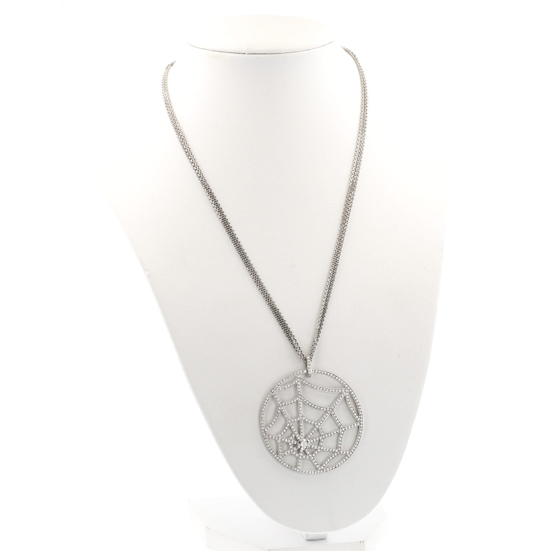 Collier Chaumet Attrape Moi Si Tu M'Aimes en or blanc et diamants