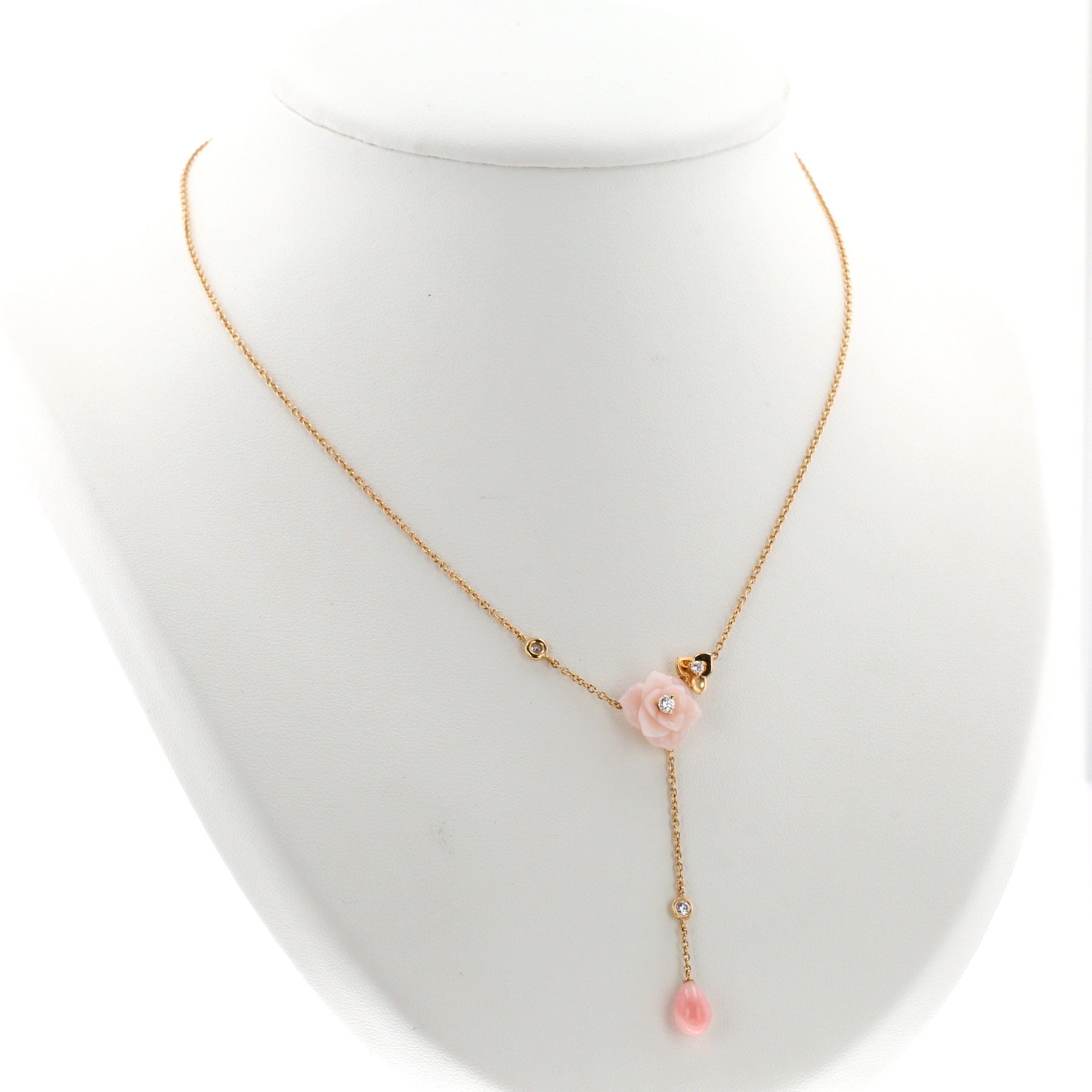Piaget Rose necklace in yellow gold, opal and diamonds
