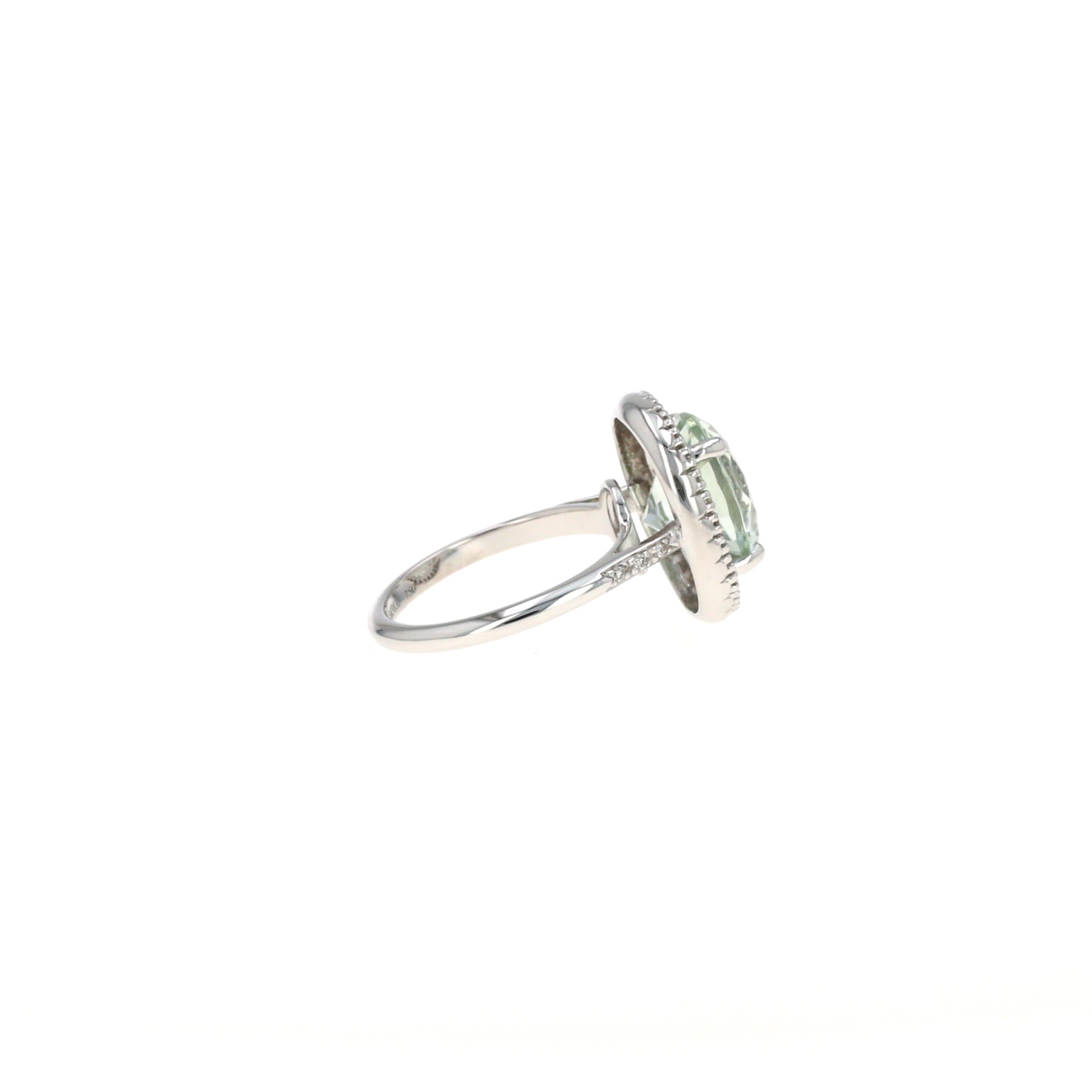 Mauboussin Vraiment Toi ring in white gold, diamonds and quartz.