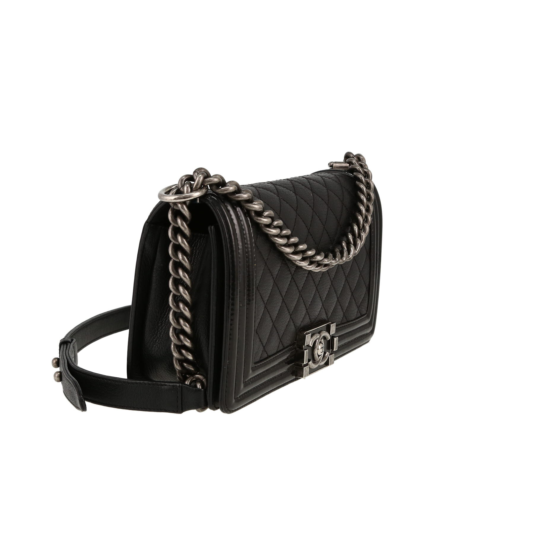 Chanel  Boy shoulder bag  in black quilted leather  and black patent leather