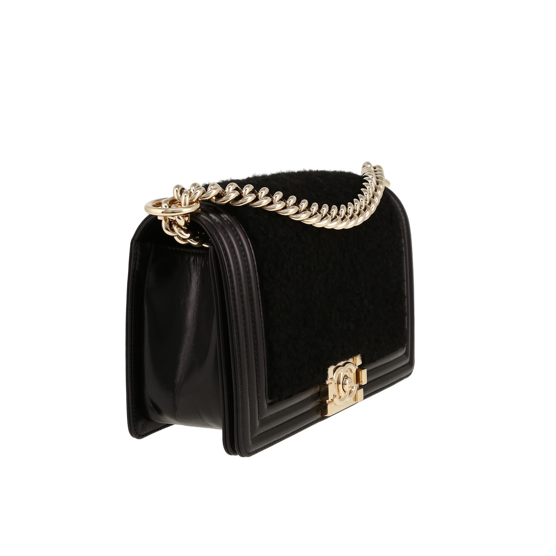 Chanel  Boy shoulder bag  in black furr and leather