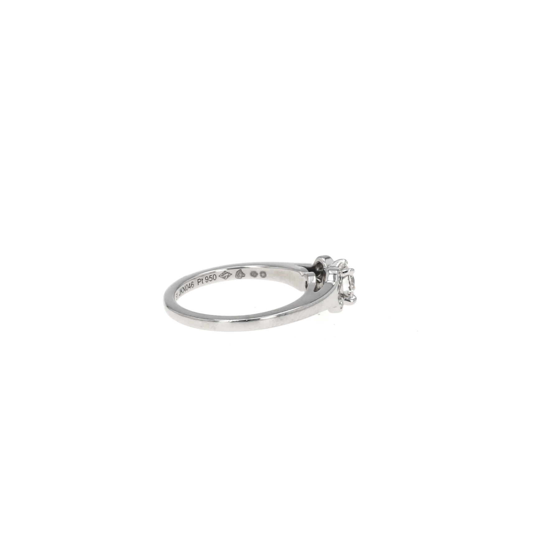 Sortija Cartier Ballerine de platino y diamantes