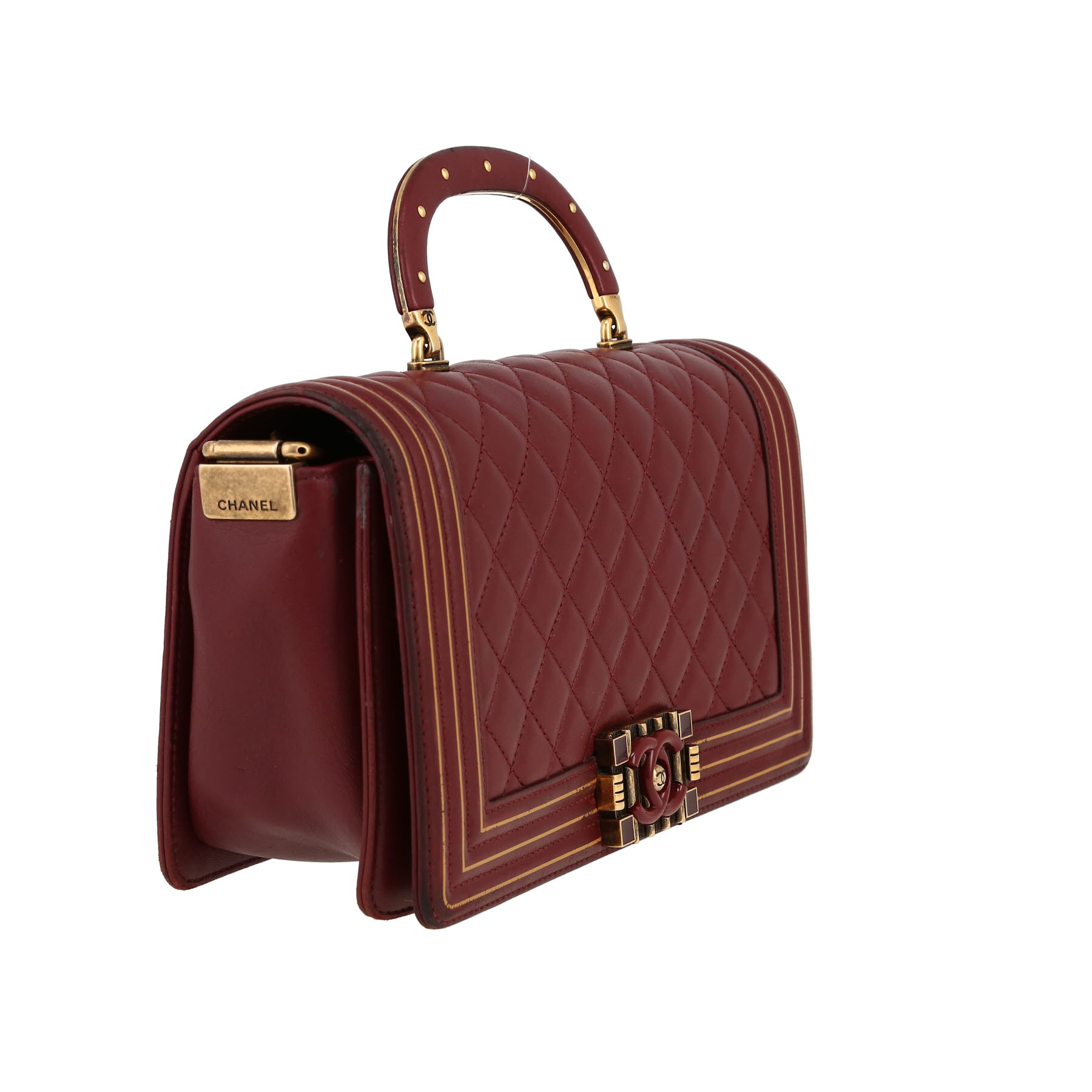 Chanel  Boy shoulder bag  in burgundy quilted leather