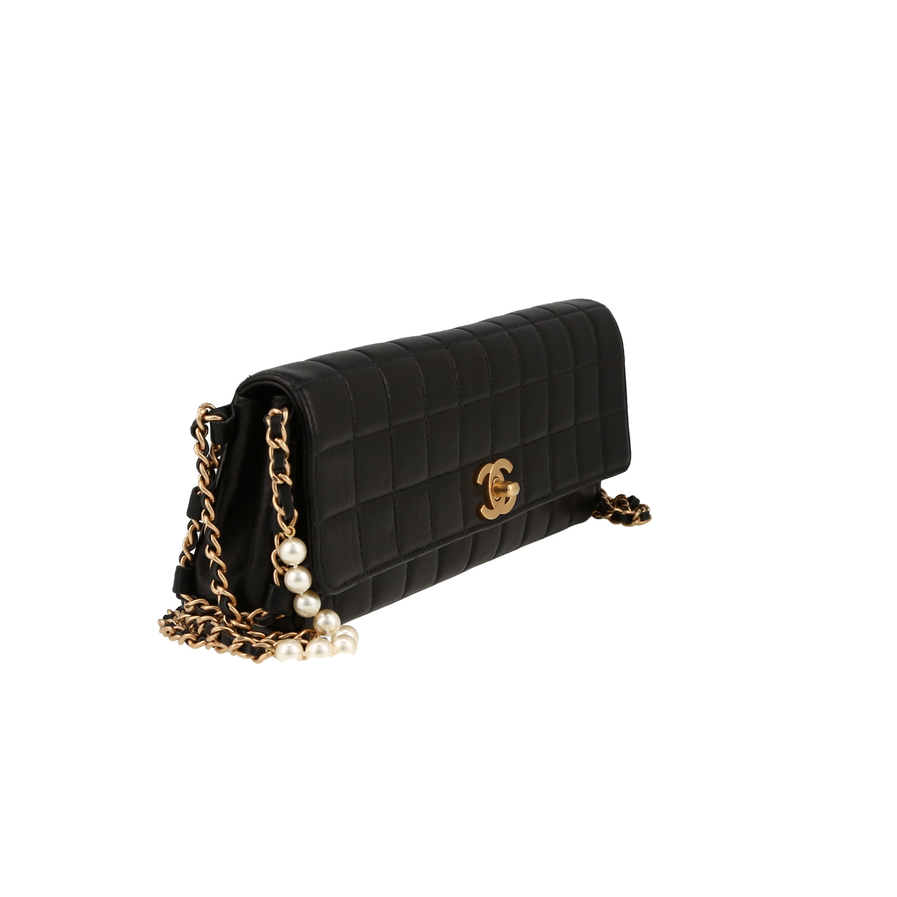 Chanel  Choco bar handbag  in black quilted leather