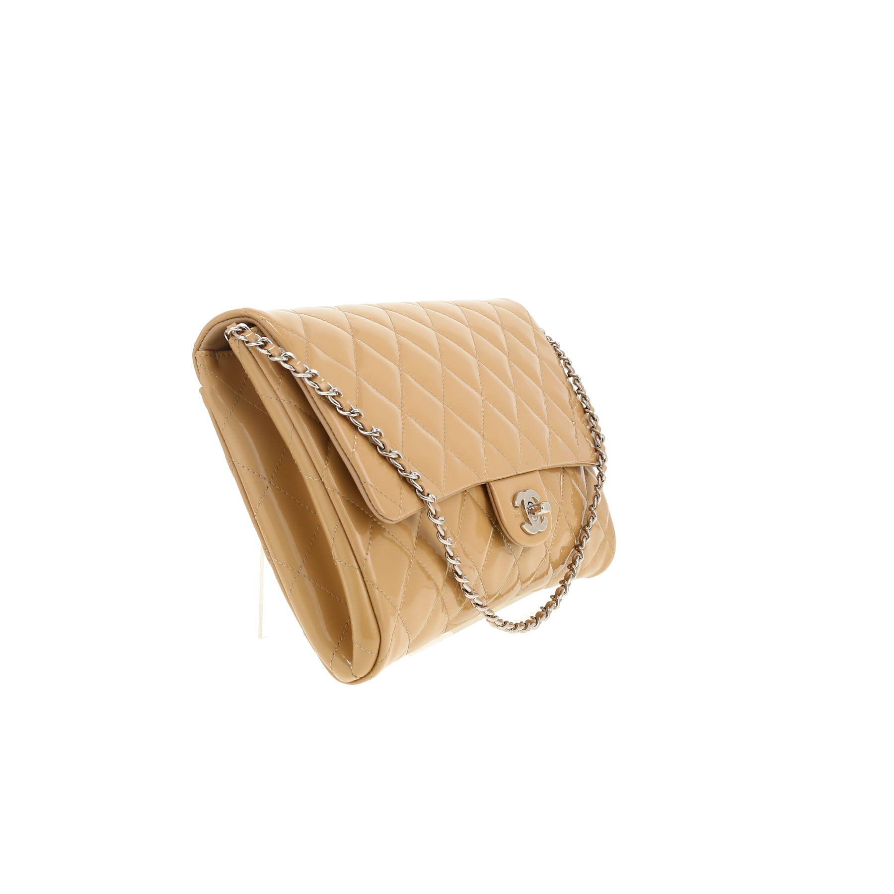 Bolso/bolsito Chanel   en charol acolchado beige