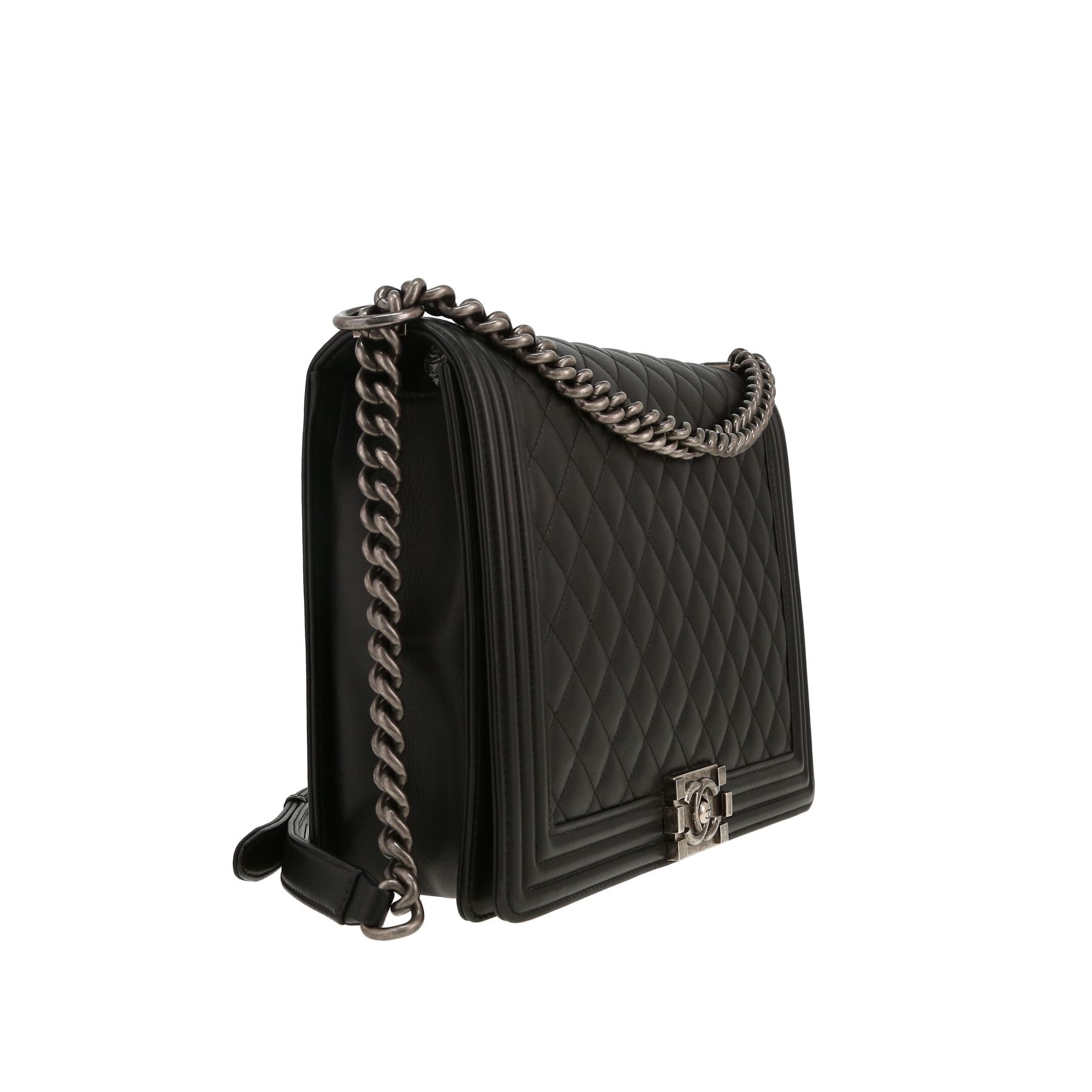 Chanel  Boy Maxi handbag  in black quilted leather
