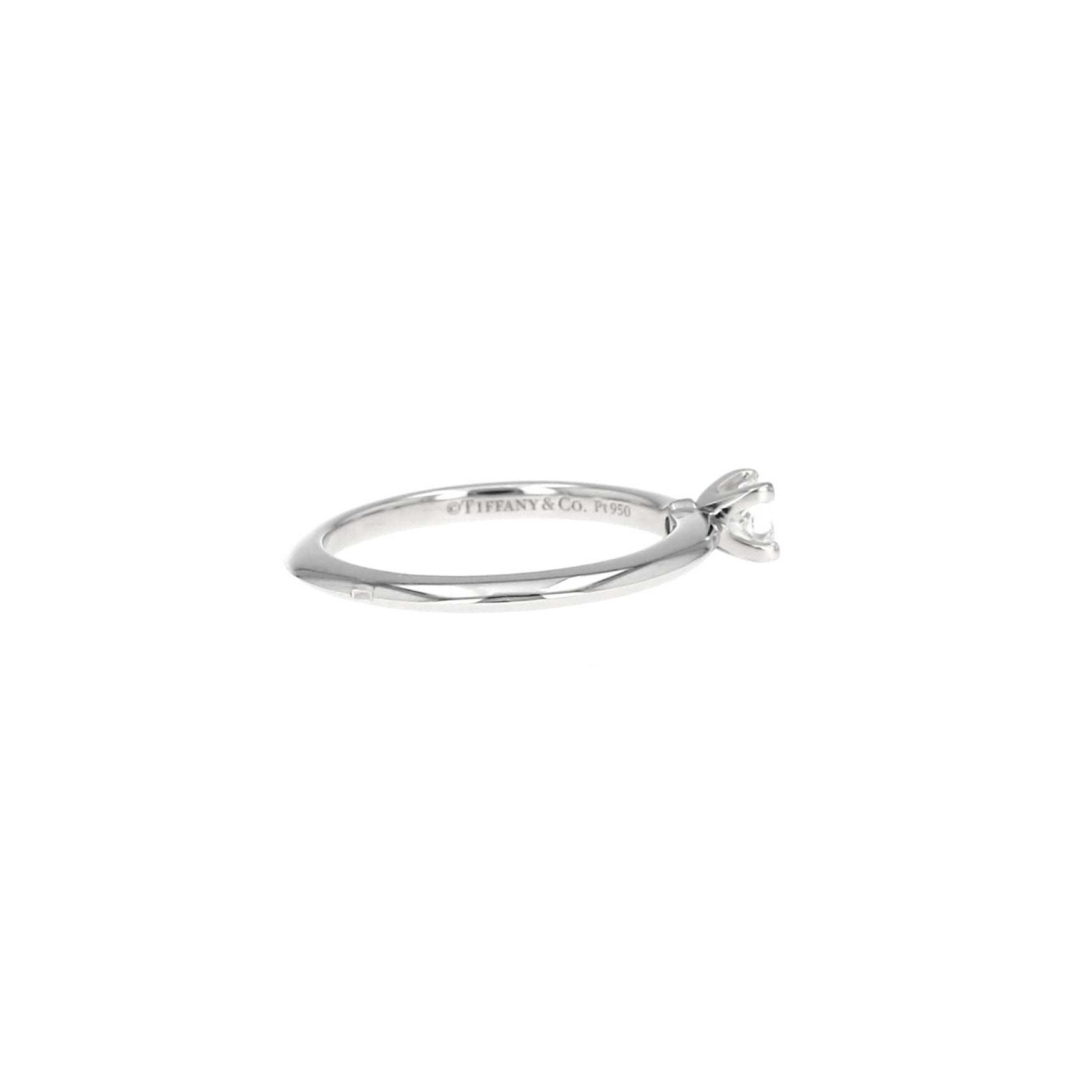 Sortija solitaria Tiffany & Co Setting de platino y diamante