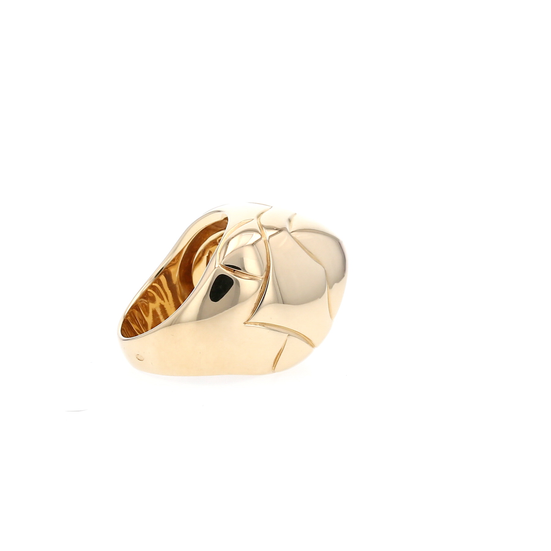 Bulgari Pyramide ring in yellow gold