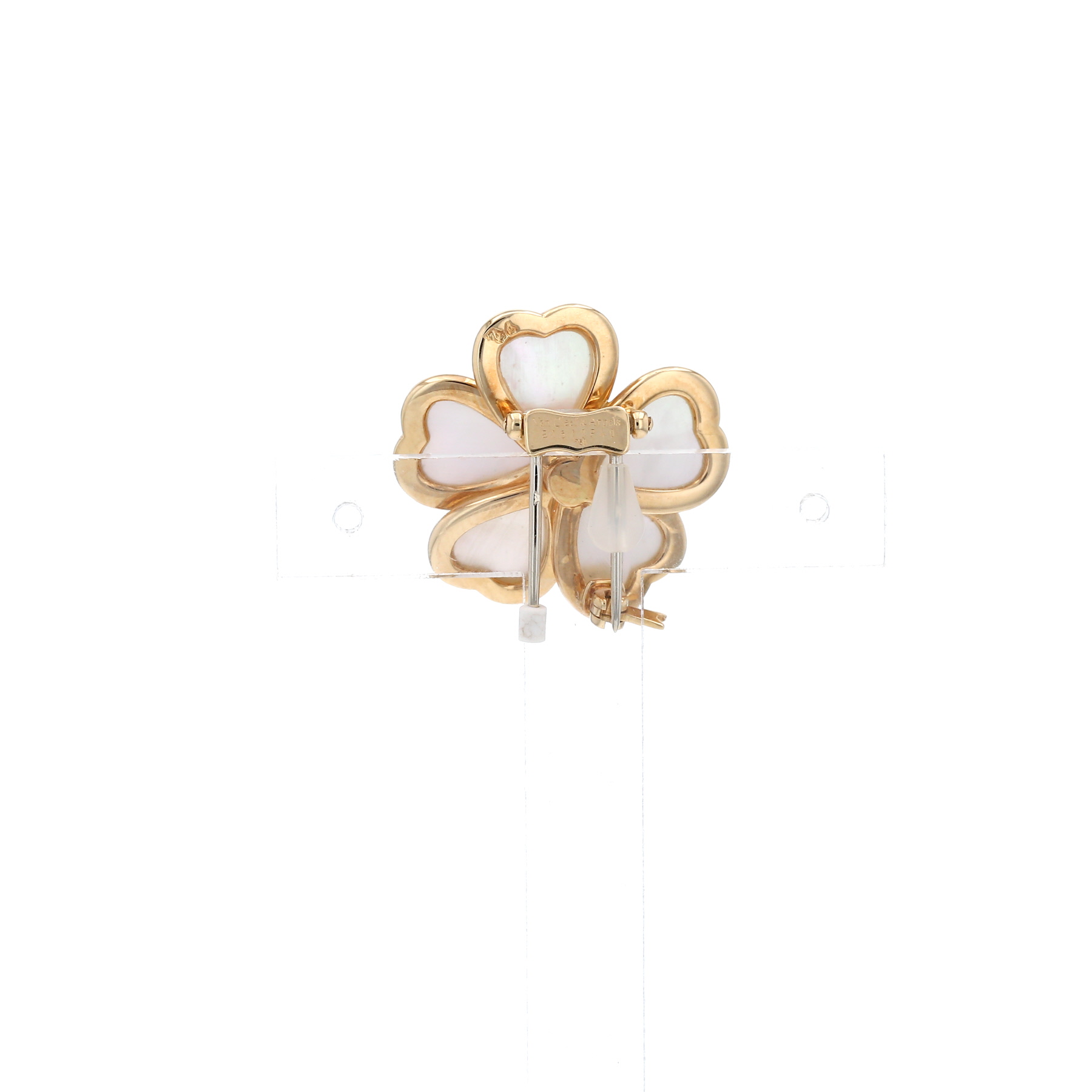 Spilla Van Cleef 
Arpels  in oro giallo, madreperla e diamanti