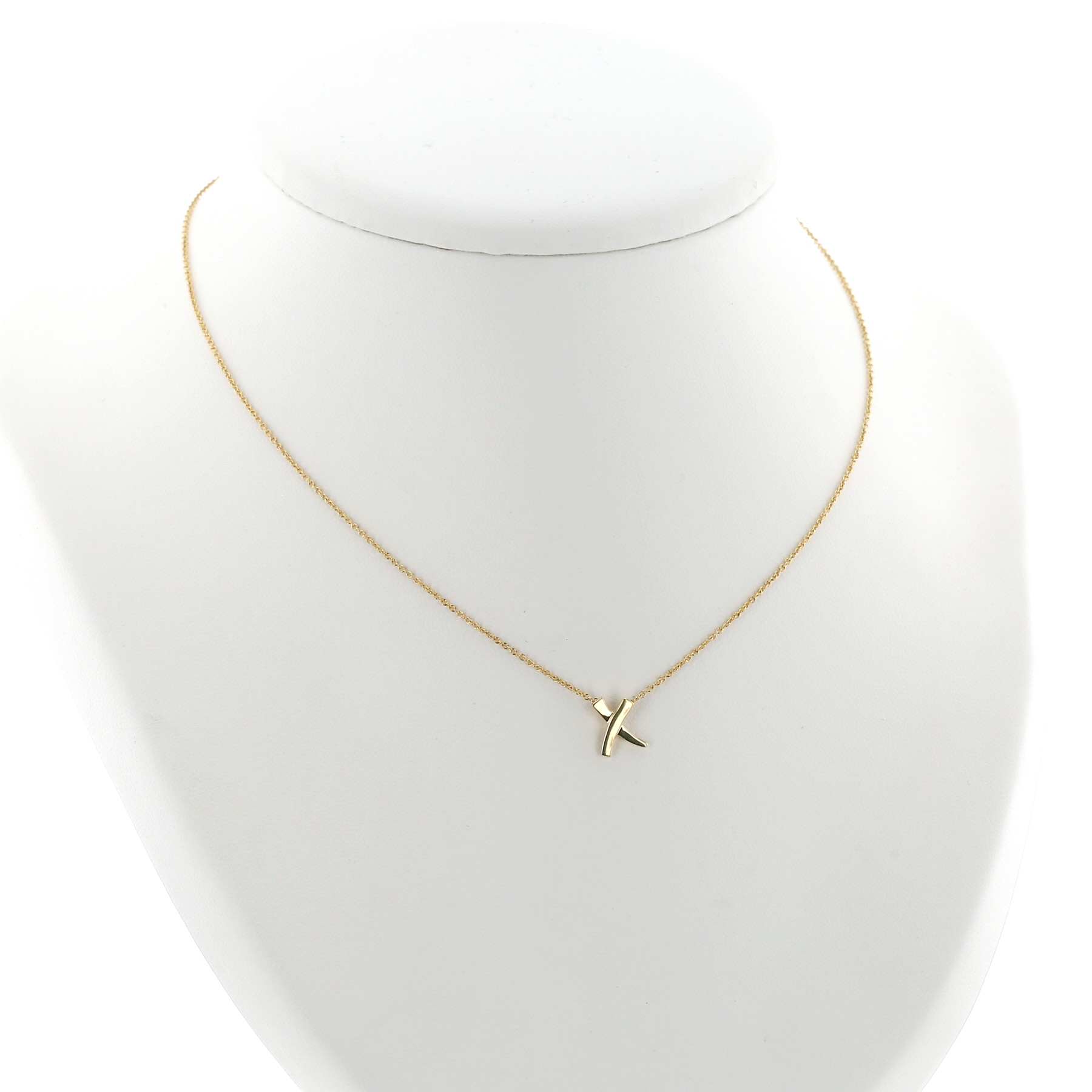 Tiffany 
Co Paloma’s Graffiti necklace in yellow gold