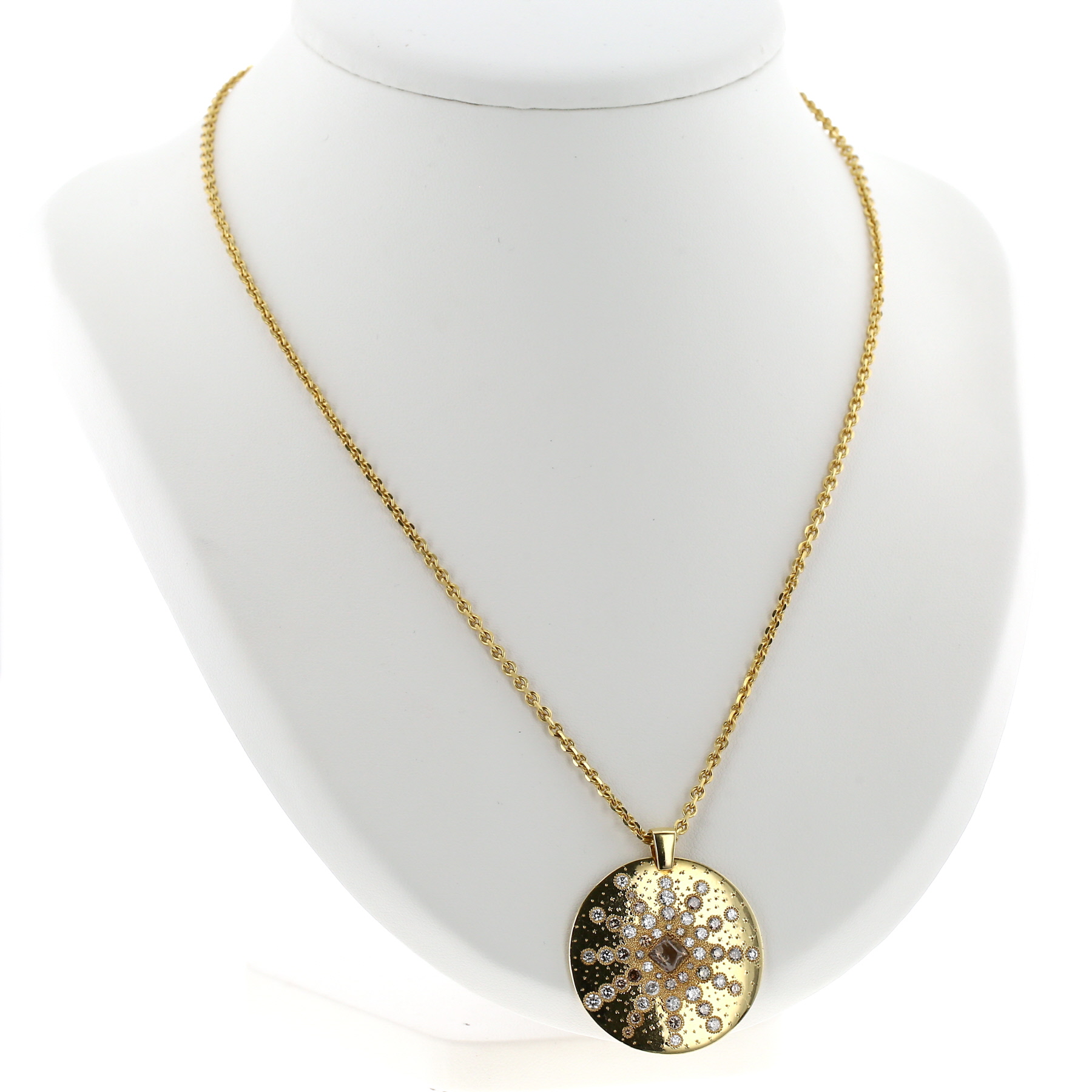 De Beers Talisman large model necklace in yellow gold, diamonds and rough diamond
