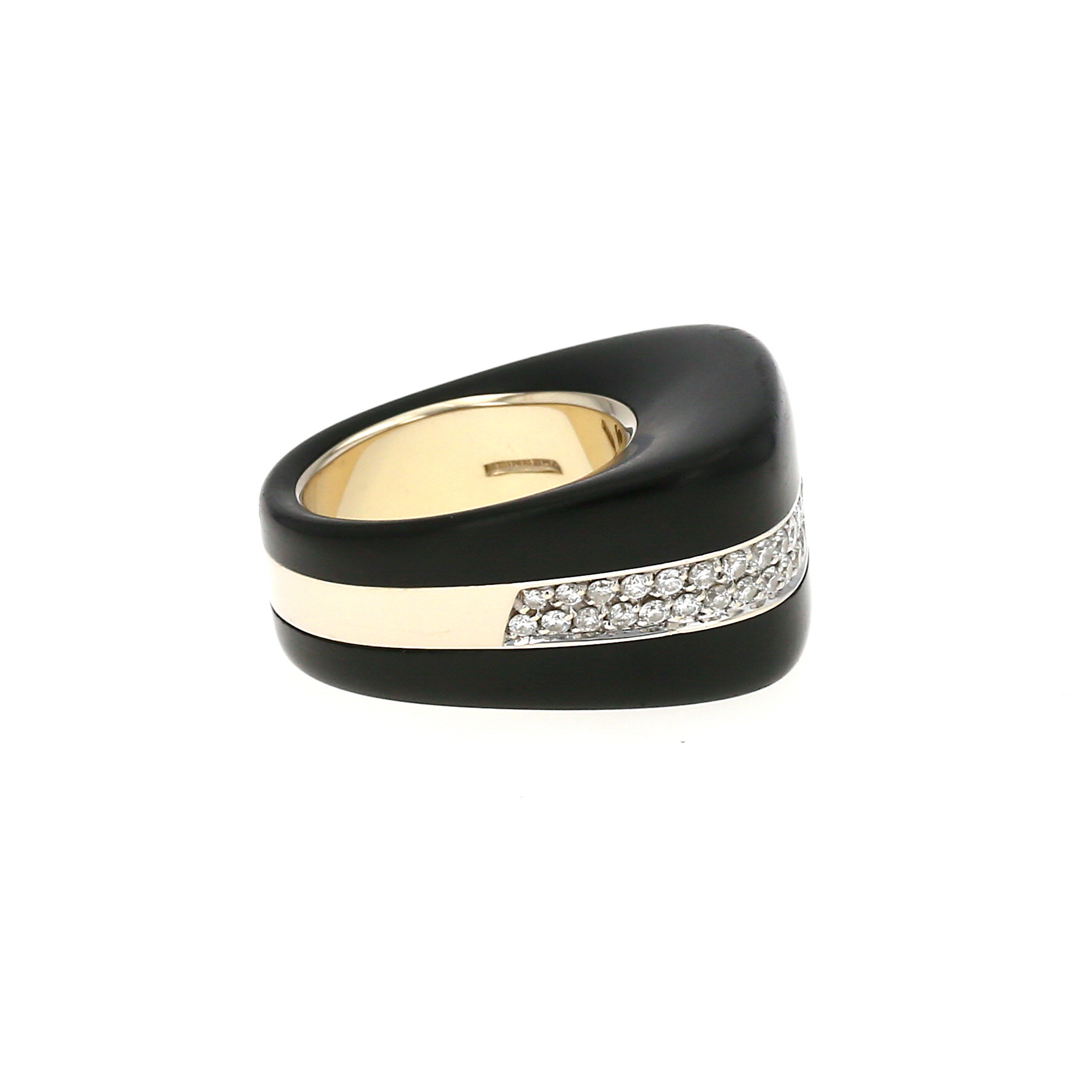 Vhernier  ring in yellow gold, jet and diamonds