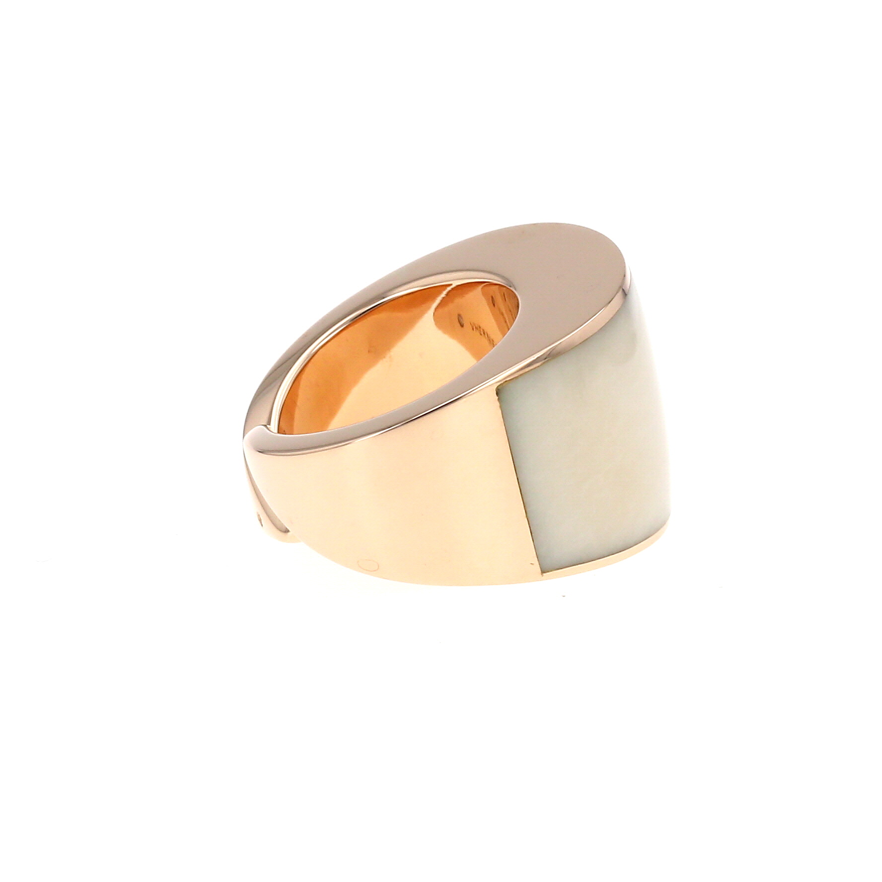 Bague Vhernier Vague en or rose et cacholong