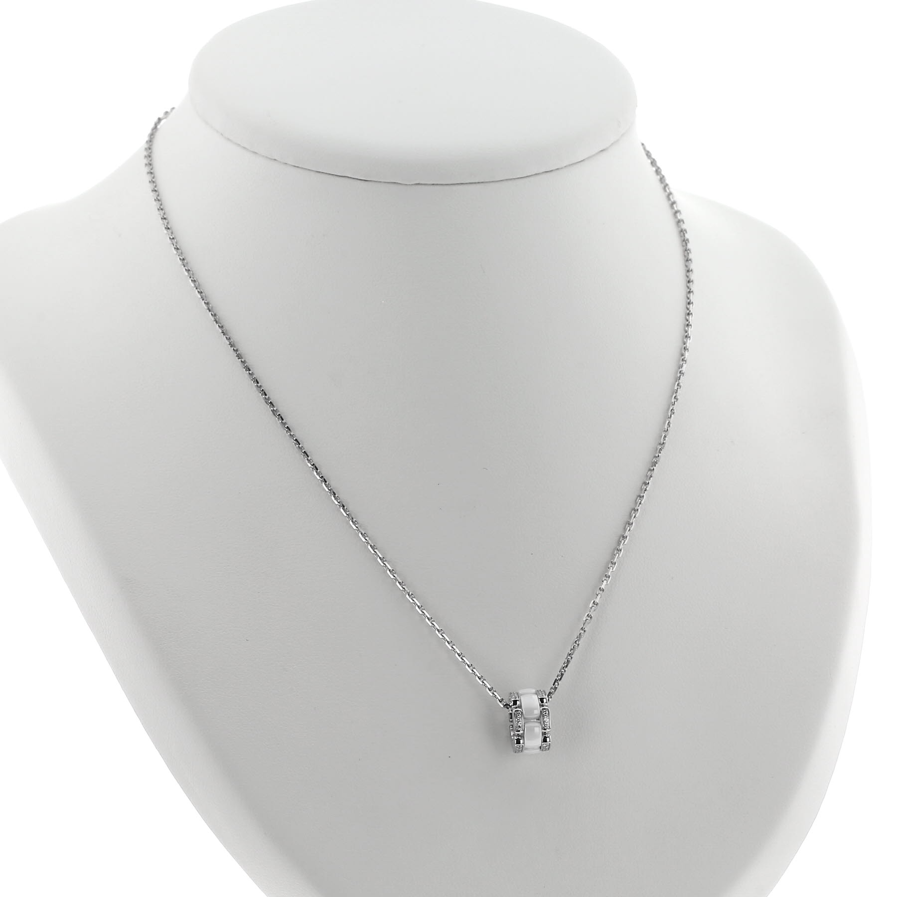 Collana Chanel Ultra in oro bianco e ceramica