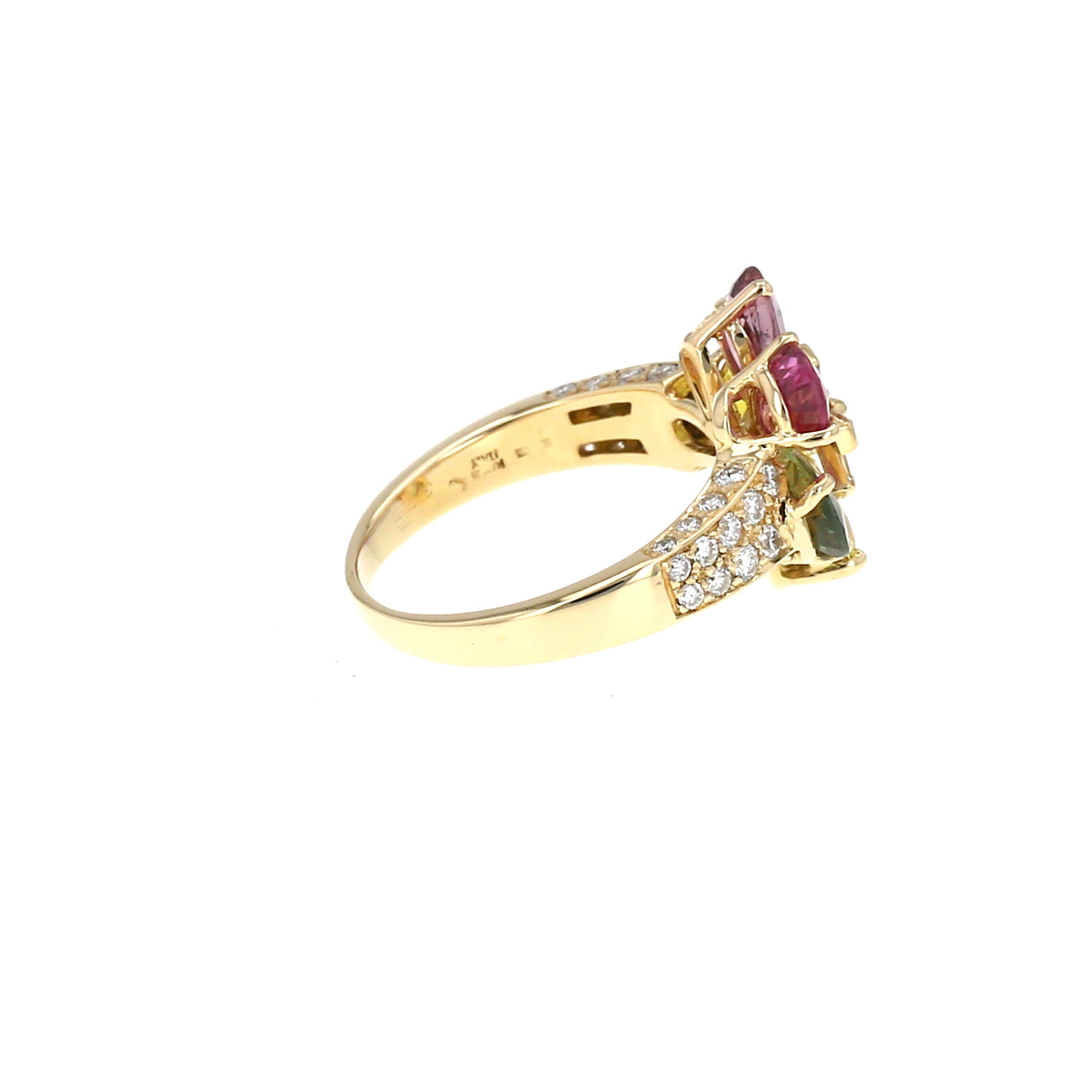 Bulgari Flora ring in yellow gold, sapphires and diamondsand in sapphires