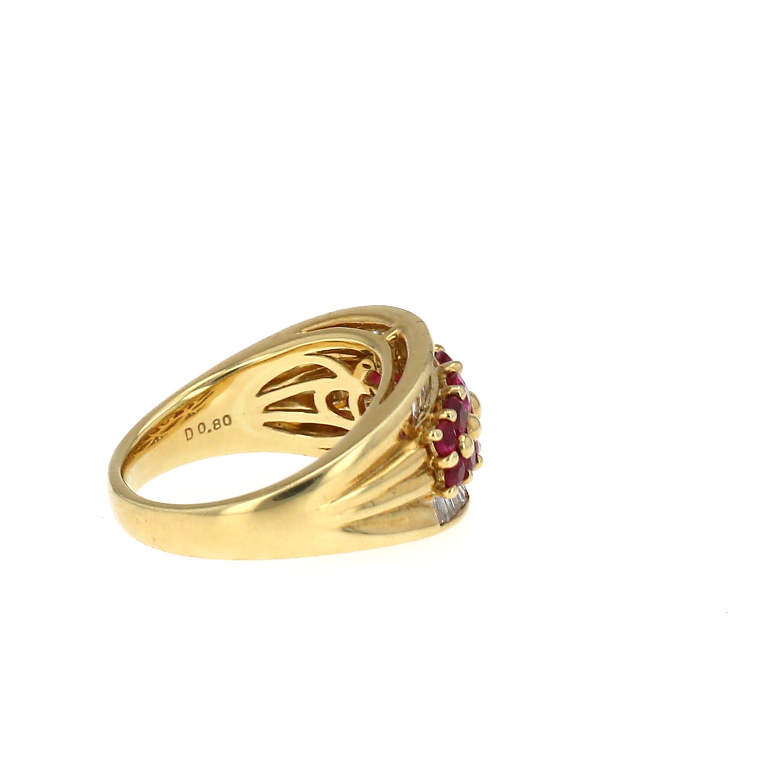 Anello Vintage  in oro giallo, rubini e diamanti