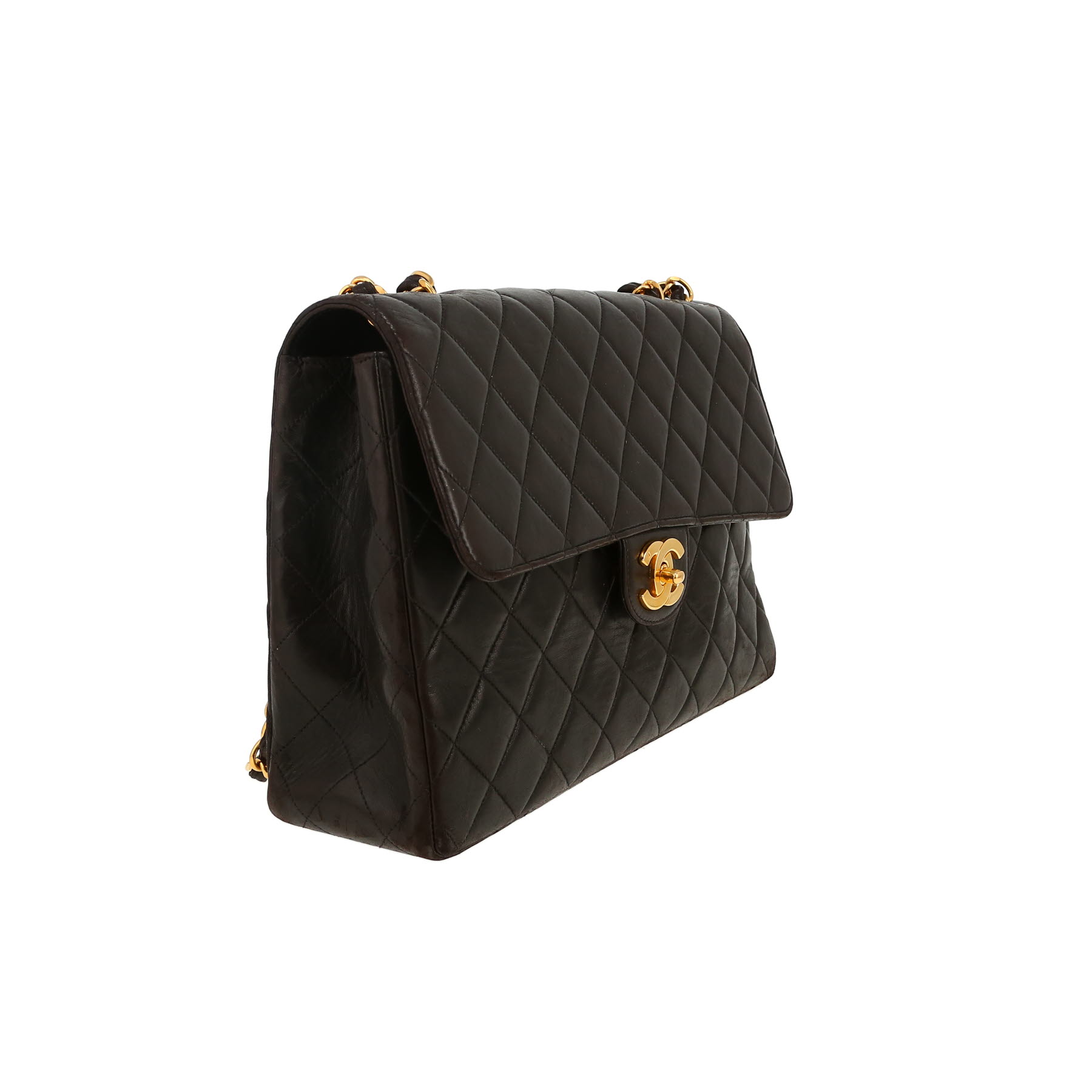 Chanel  Timeless Jumbo shoulder bag  in black quilted leather