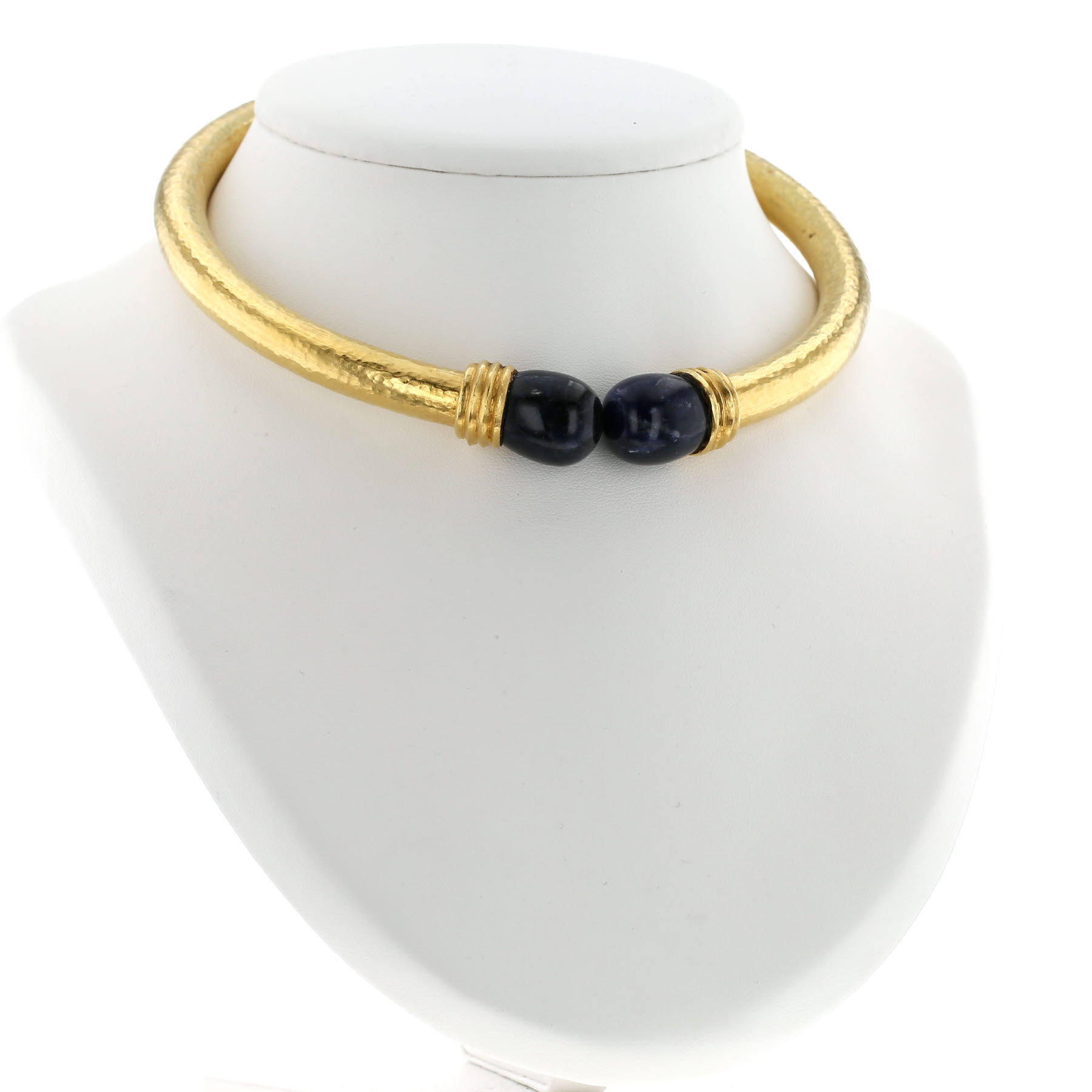 Collana rigida apribile Lalaounis Neolithic Bullet in oro giallo e sodalite