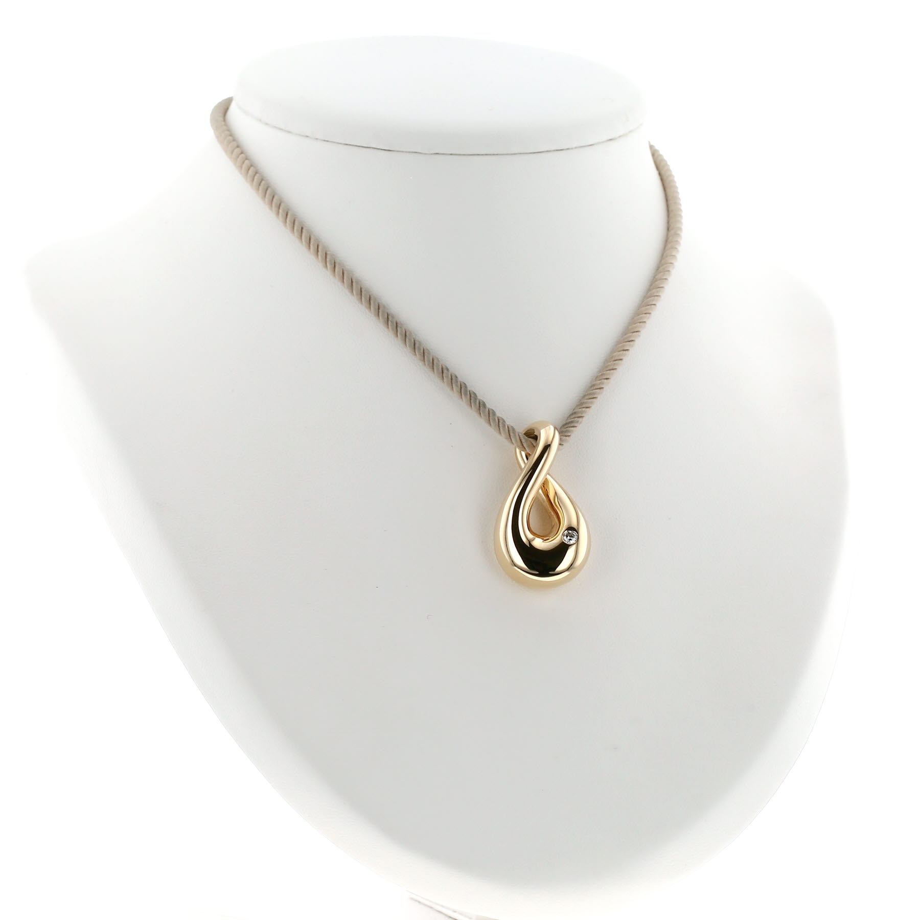 Pendentif Fred Mouvementée en or jaune et diamant