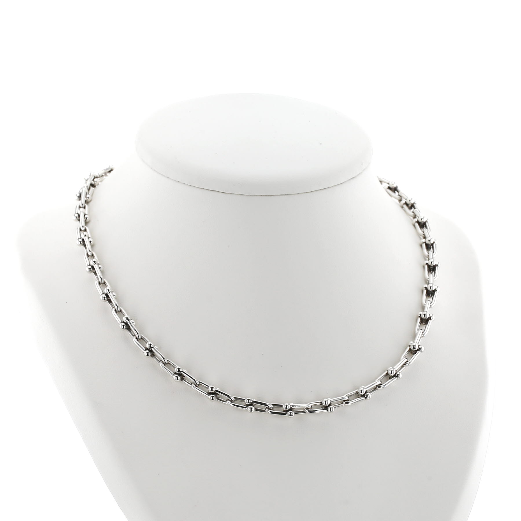 Tiffany 
Co HardWear small model necklace in silver