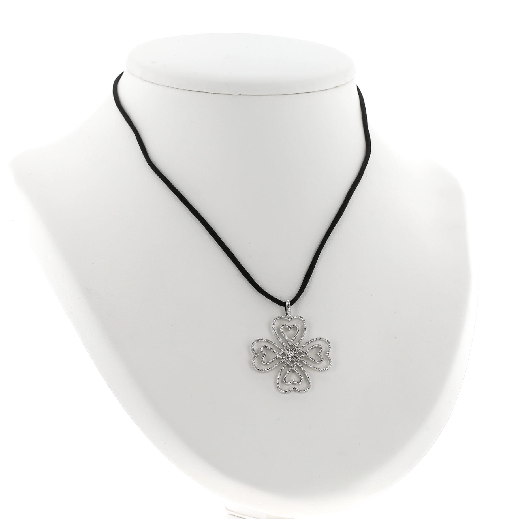 Poiray Coeur Entrelacé pendant in white gold and diamonds