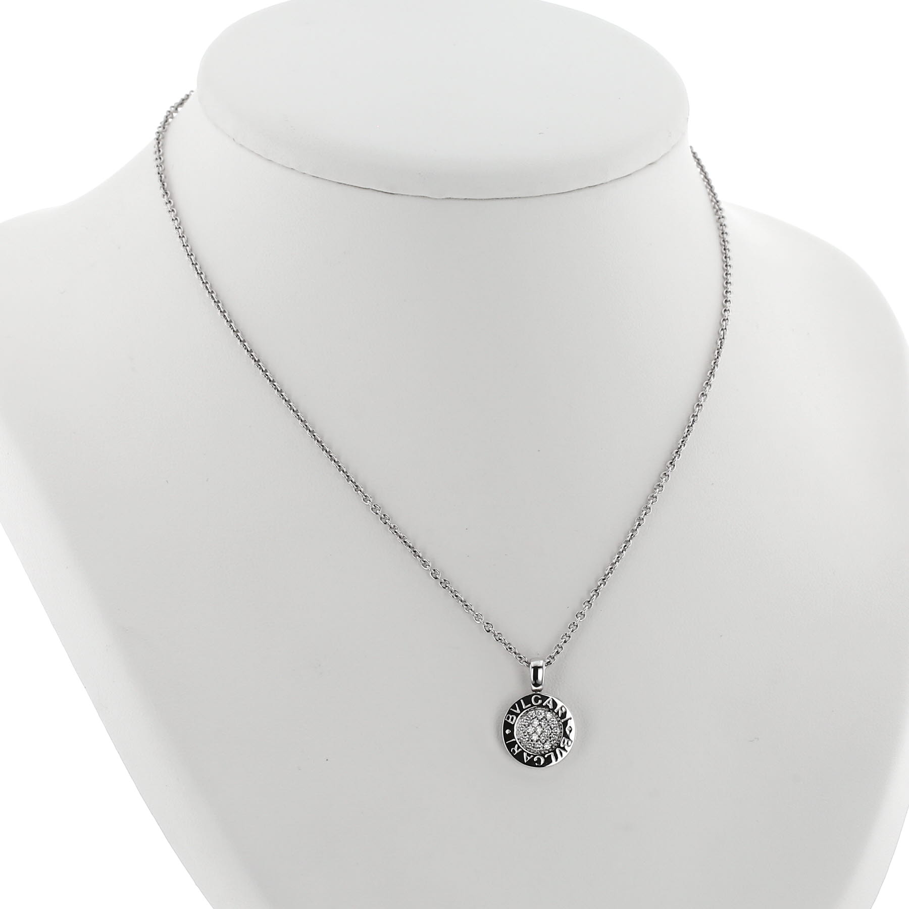 Bulgari Bulgari Bulgari pendant in white gold and diamonds