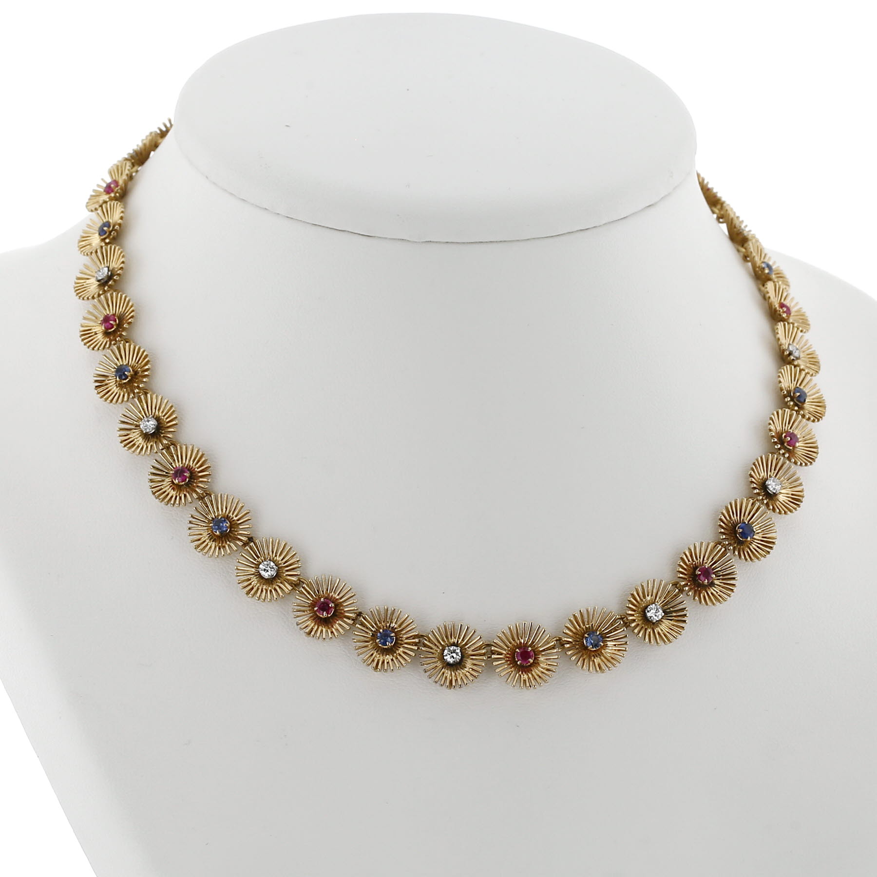Collier années 1960 Mellerio  en or jaune, pierres de couleurs et diamants