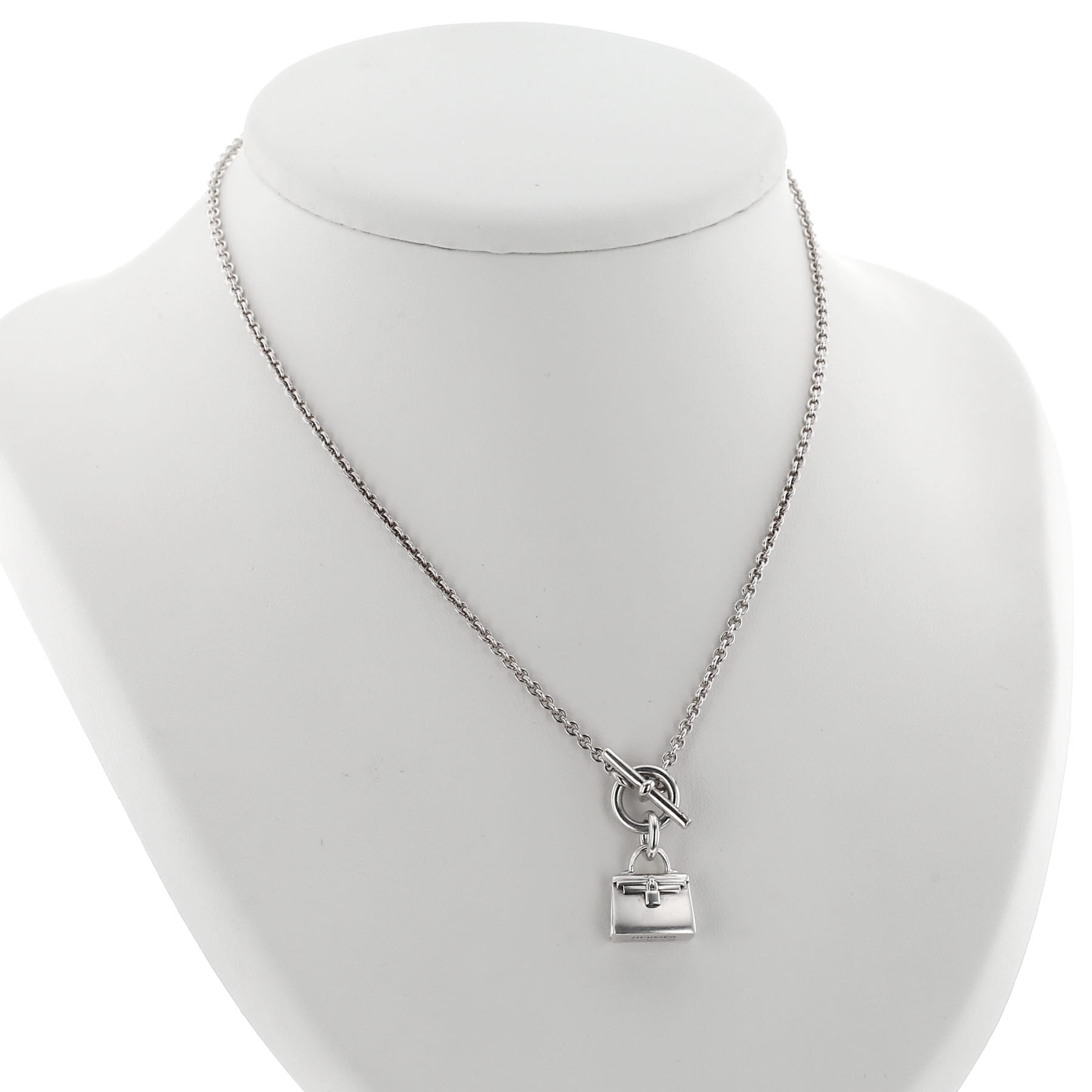 Collier Hermès Kelly Amulette en argent