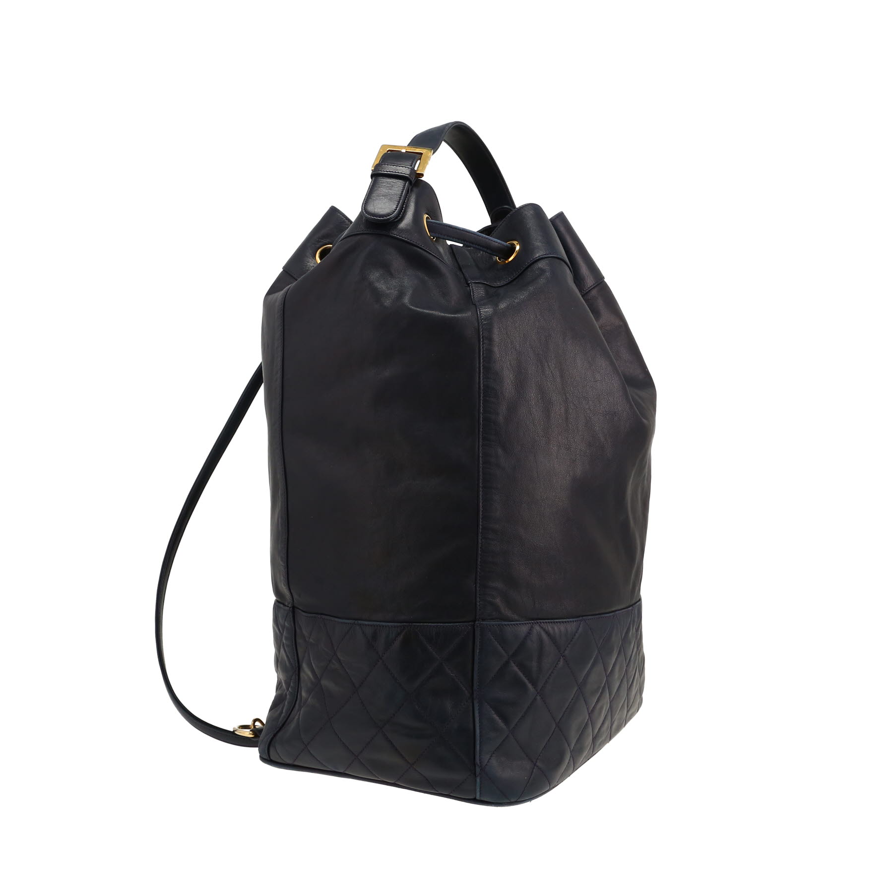 Chanel  Vintage backpack  in navy blue leather