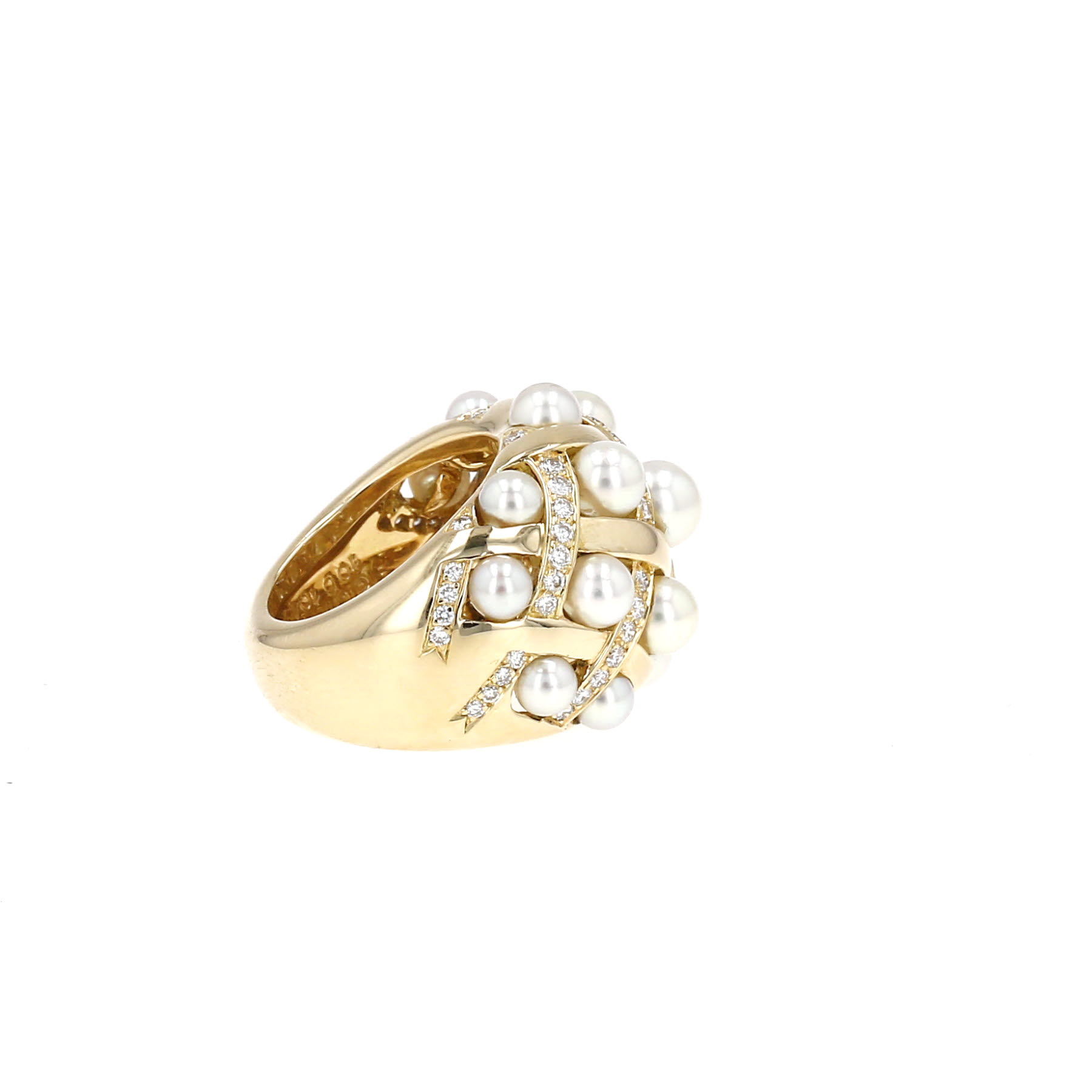 Chanel Baroque vintage large model ring in yellow gold, cultured pearls and diamonds