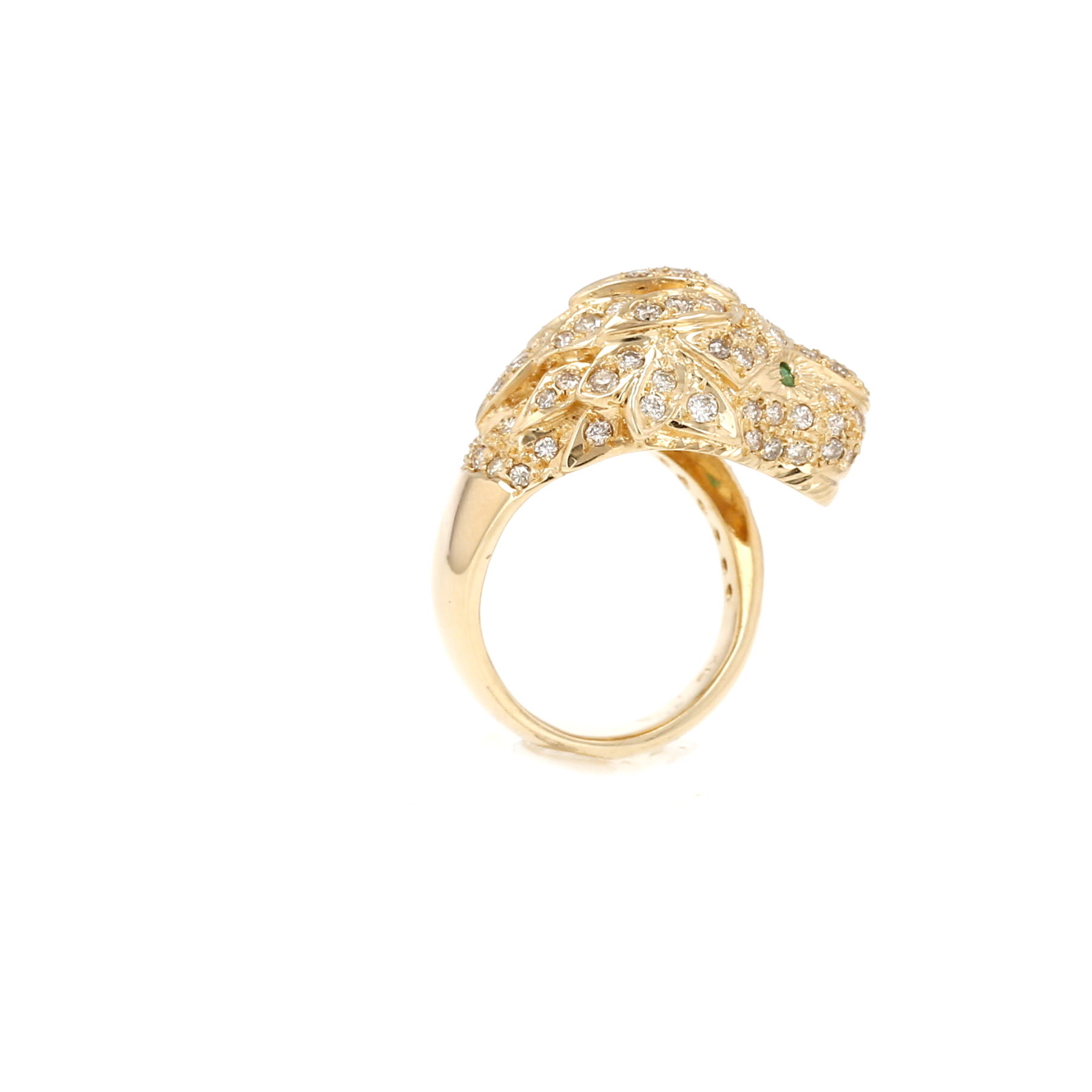 Bague Vintage  en or jaune, diamants et émeraudes