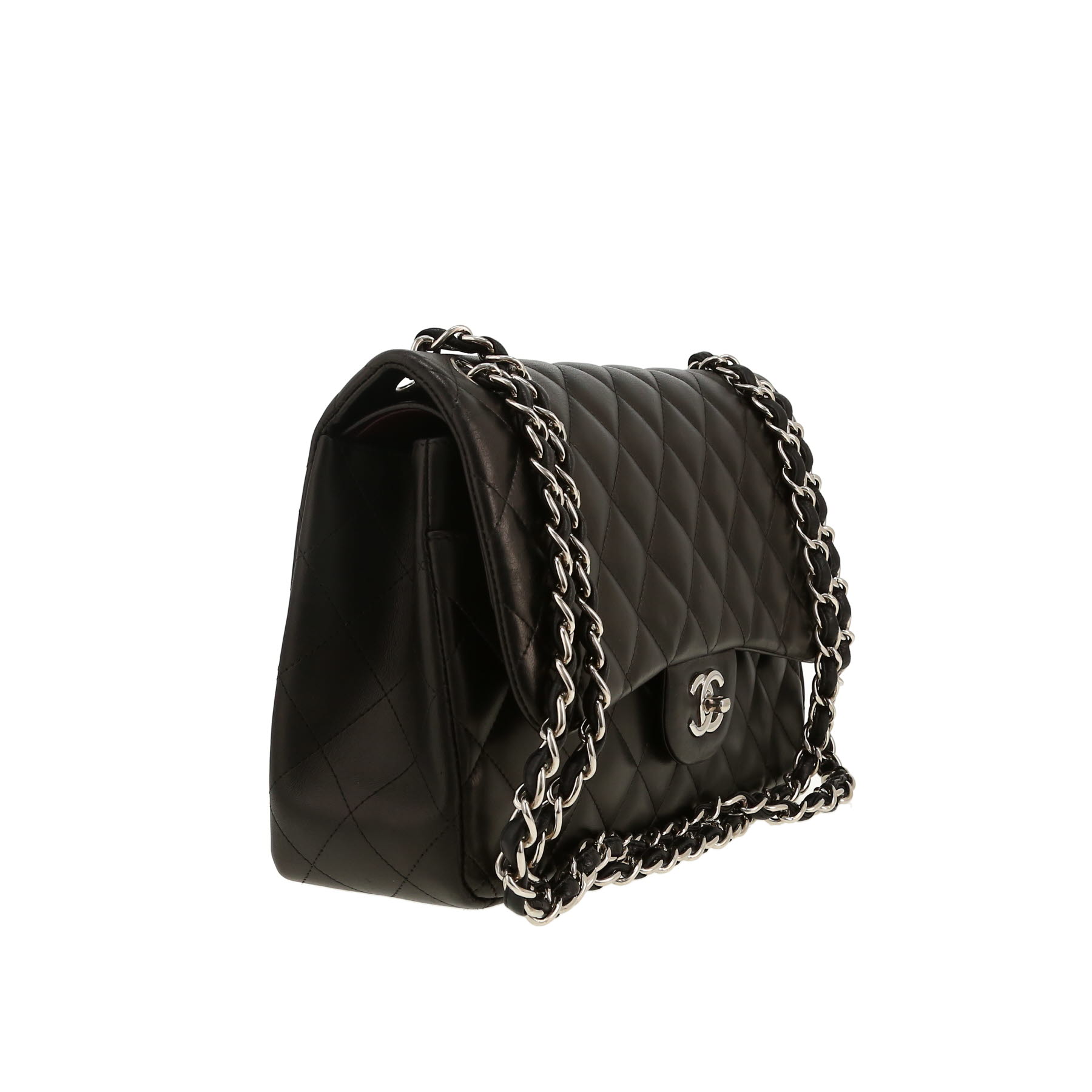 Chanel  Timeless Jumbo shoulder bag  in black quilted leather