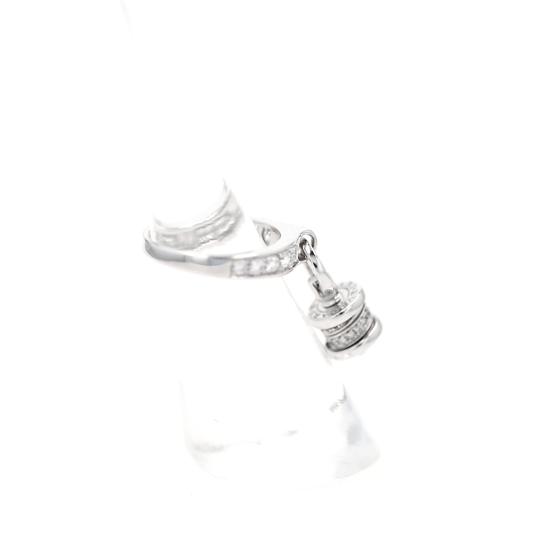 Sortija Bulgari B.Zero1 de oro blanco y diamantes