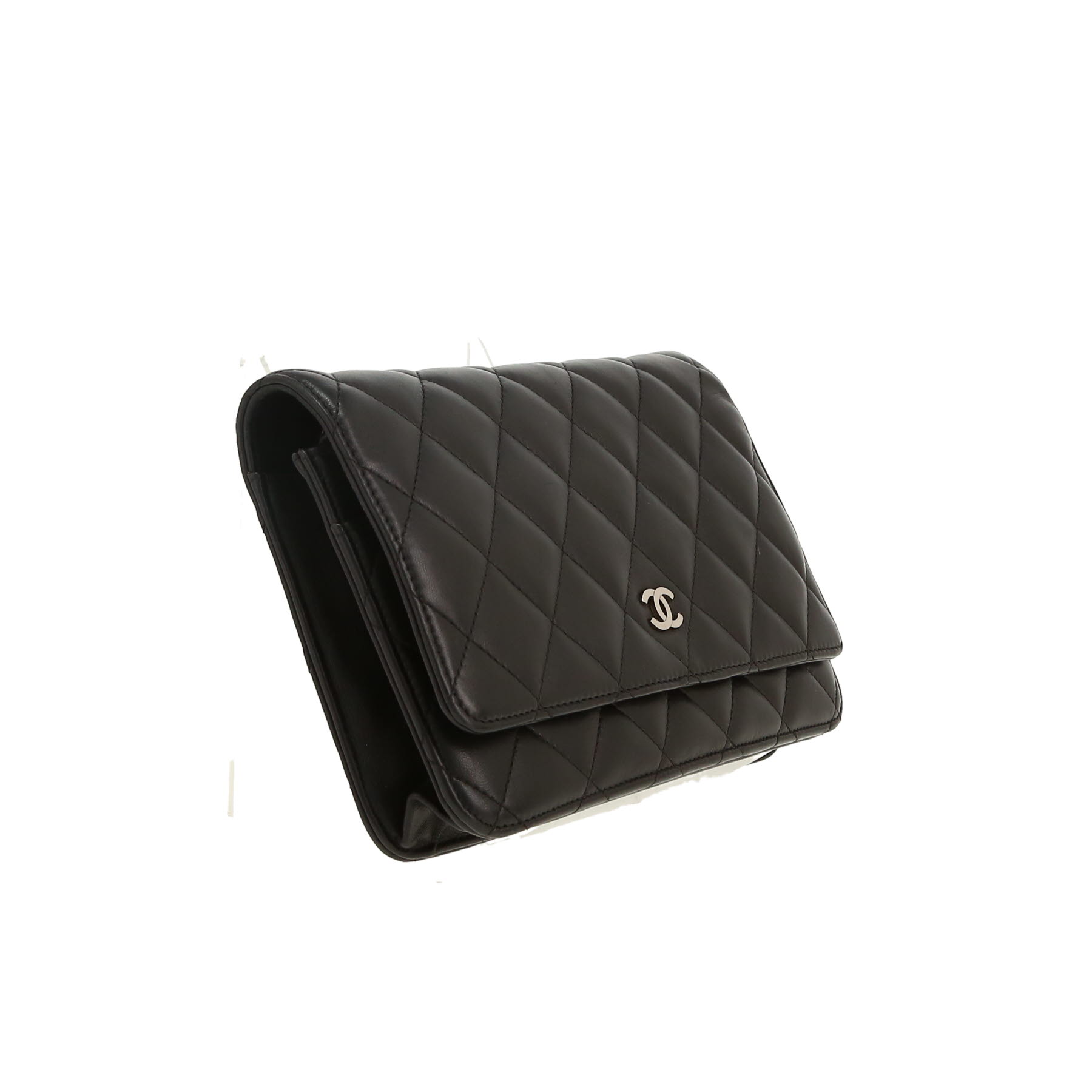 Chanel  Wallet on Chain shoulder bag  in black quilted leather
