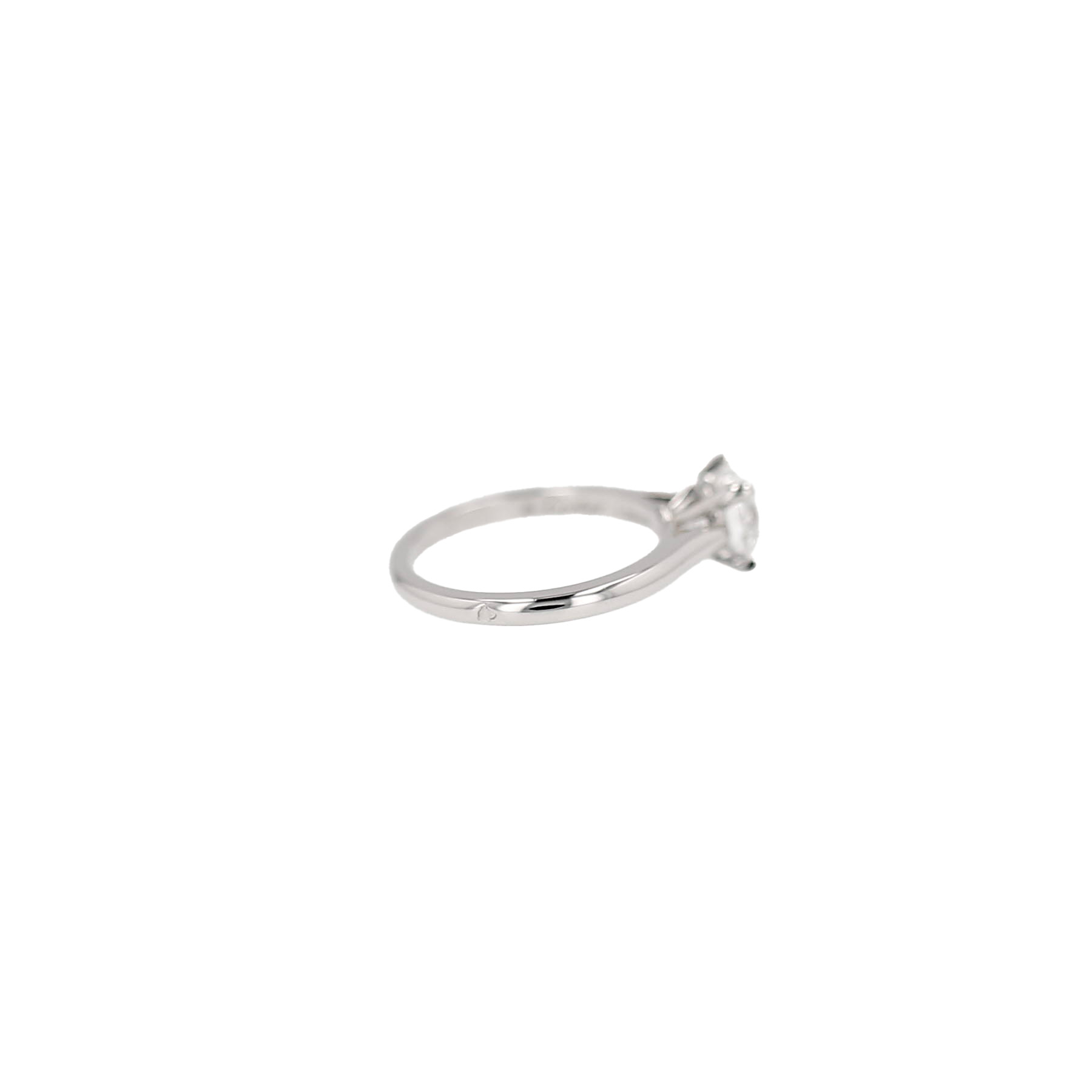 Cartier 1895 solitaire ring in platinium and diamond