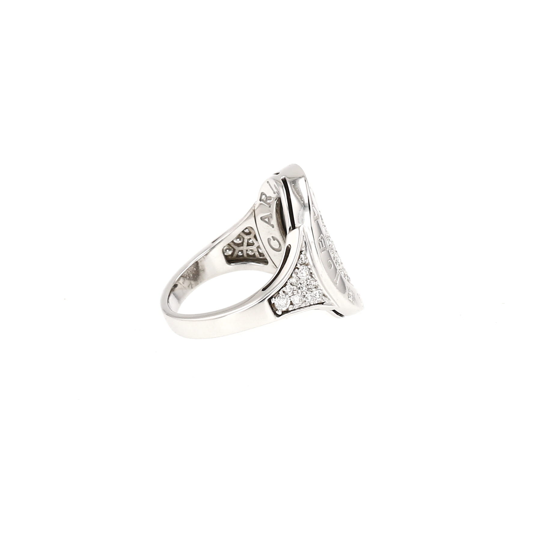 Anello Bulgari Bulgari Bulgari in oro bianco e diamanti Anello Bulgari Bulgari Bulgari in oro bianco e diamanti