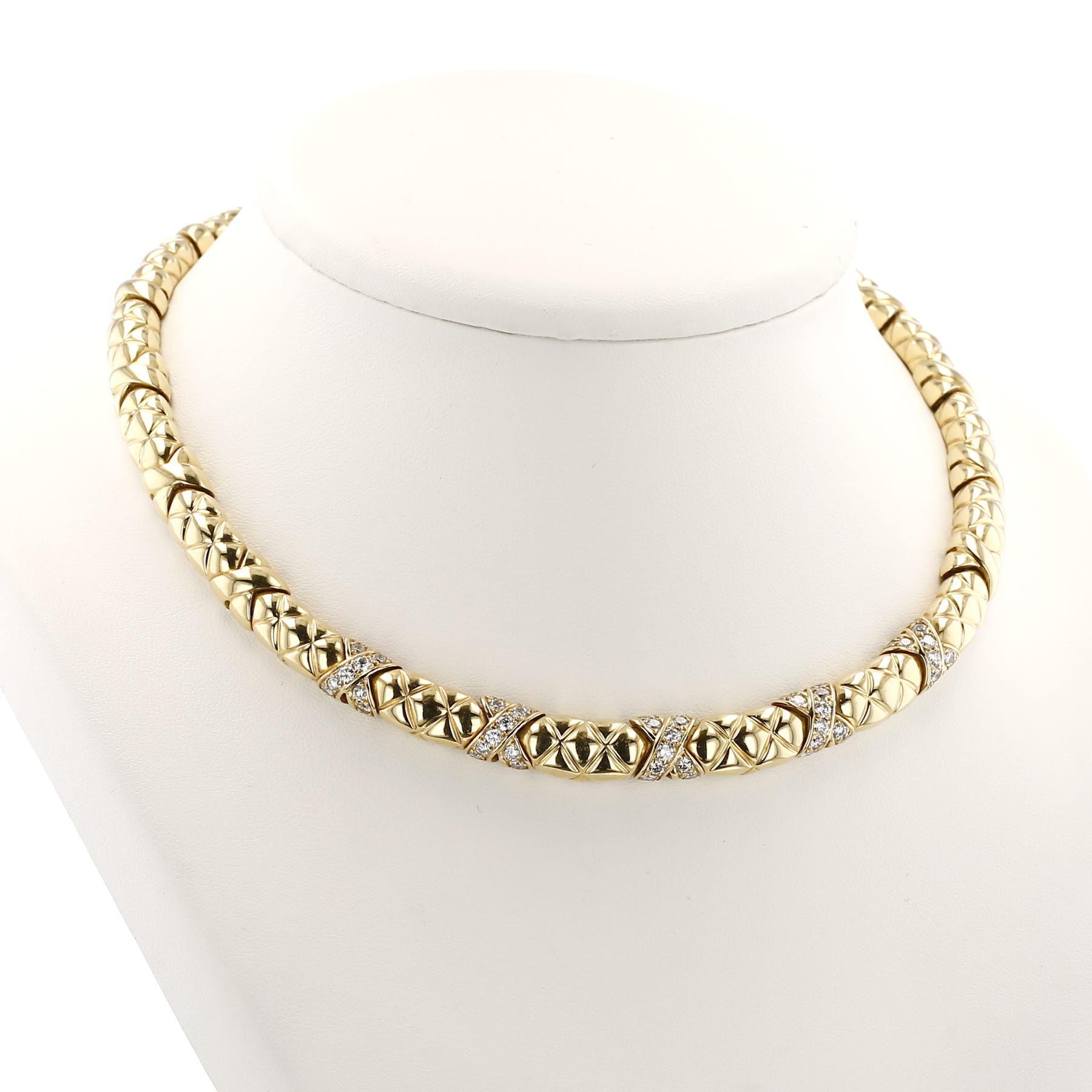 Boucheron  necklace in yellow gold and diamonds