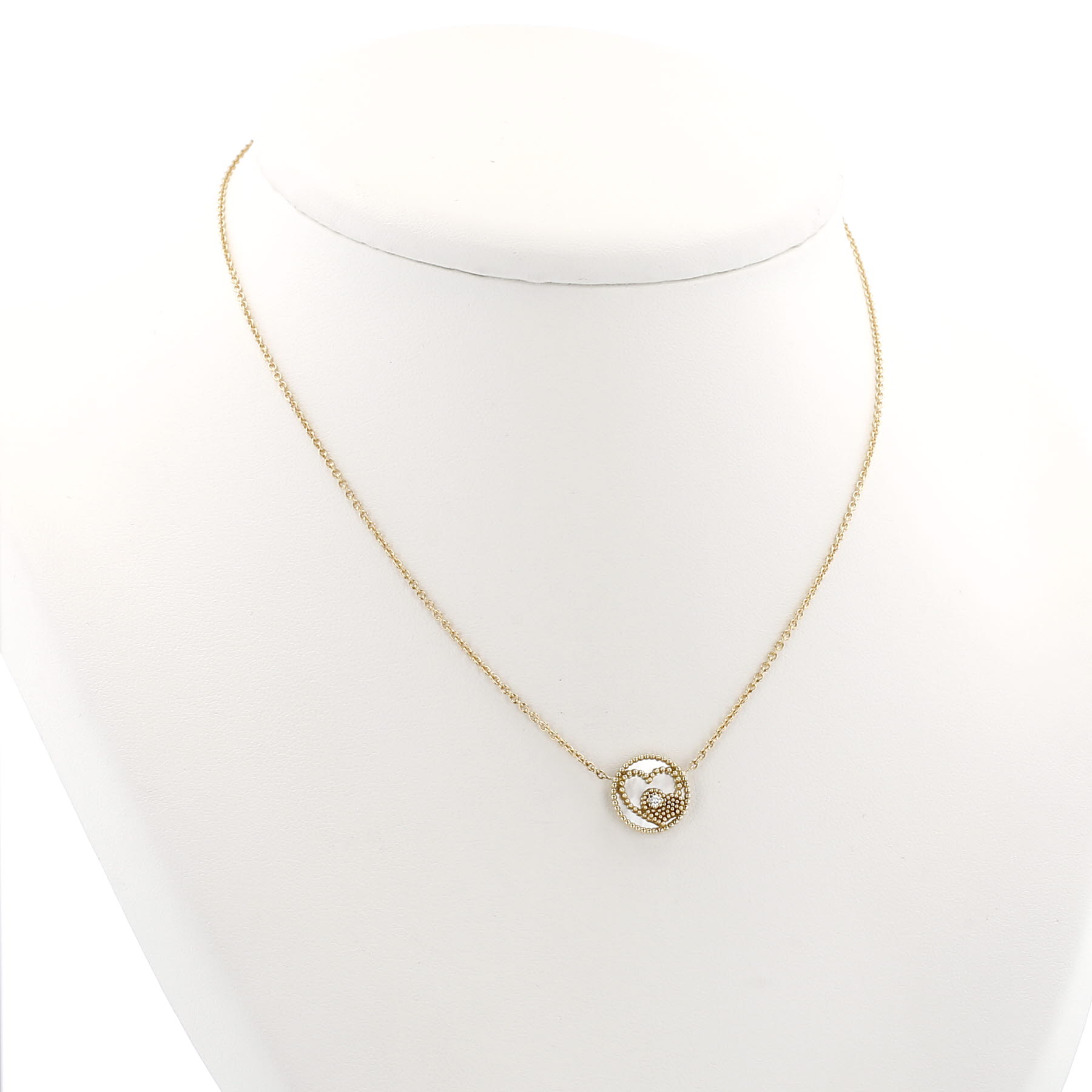 Collana Dior  in oro giallo, madreperla e diamante